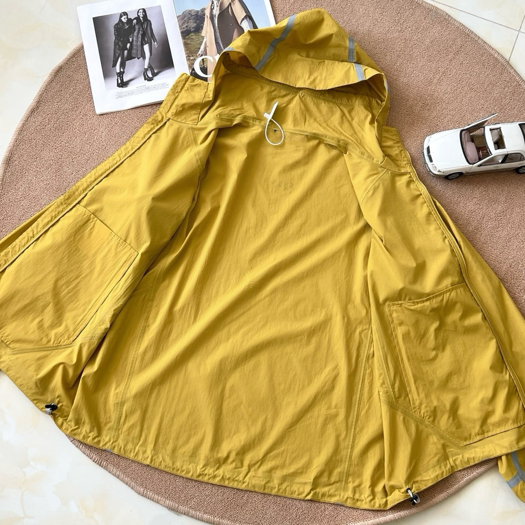 Unisex Lightweight Waterproof Reflective Yellow Outdoor Jacket Quick-Drying