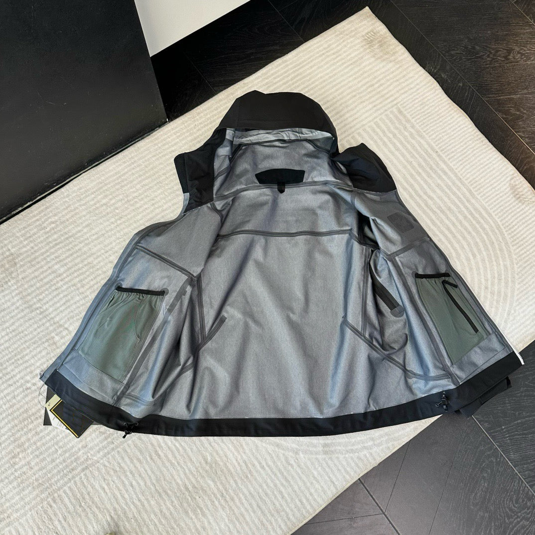 Unisex Waterproof Windproof Anti-Wrinkle Hardshell Jacket All-Weather Easy Care