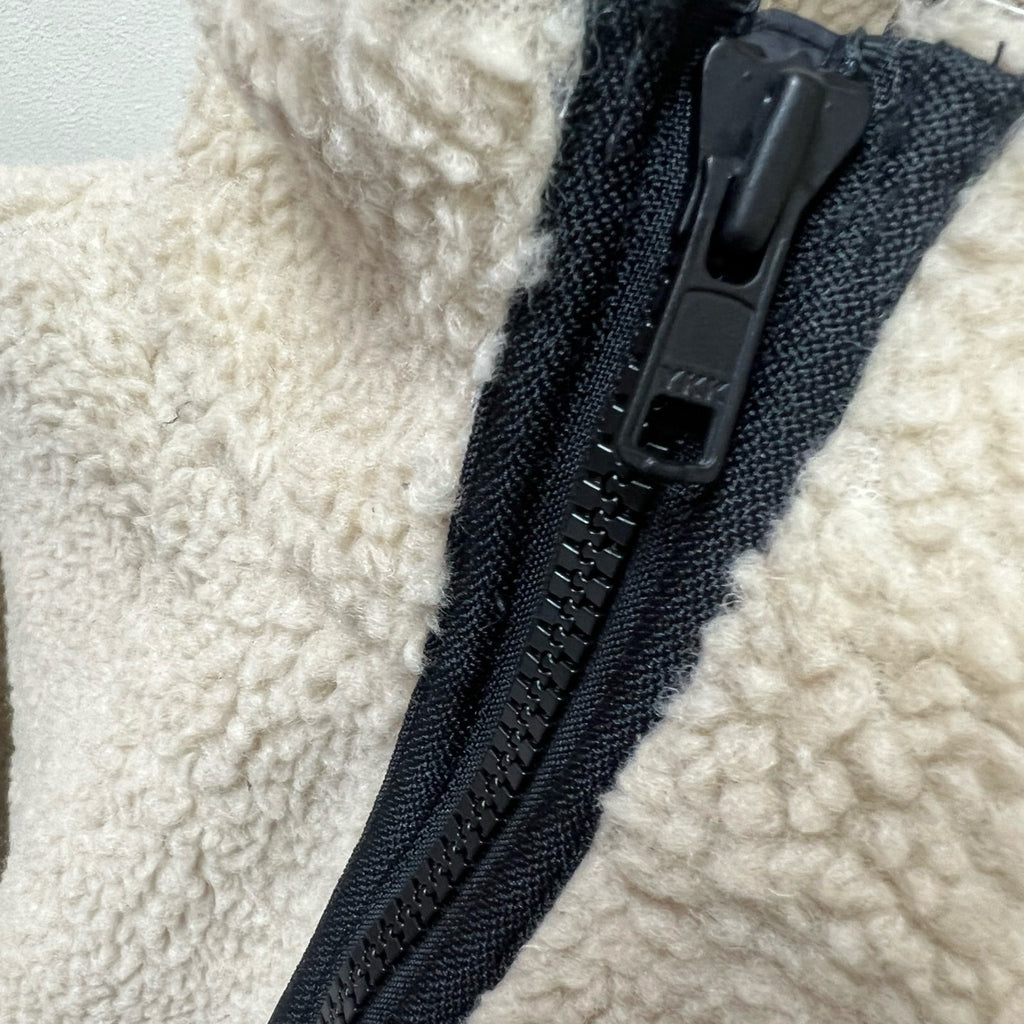 Women's Color Block Lamb Sherpa Fleece Jacket Stand Collar & Hooded Design Full Zipper Closure Warm & Cozy Outerwear