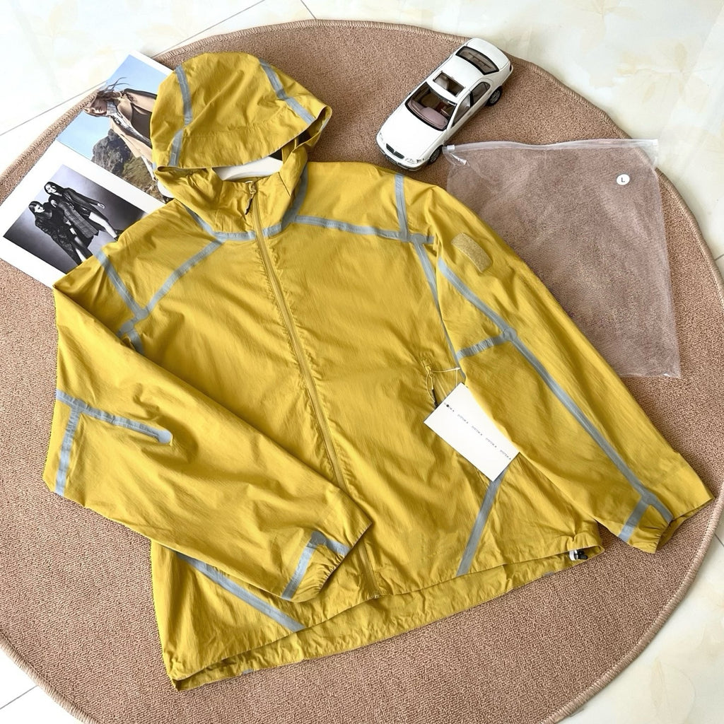 Unisex Lightweight Waterproof Reflective Yellow Outdoor Jacket Quick-Drying