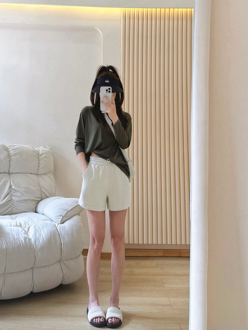 Softstreame Air Layer Movement 4Inch  Magic Pants Casual Loose Versatile Outdoor Summer Yoga Shorts