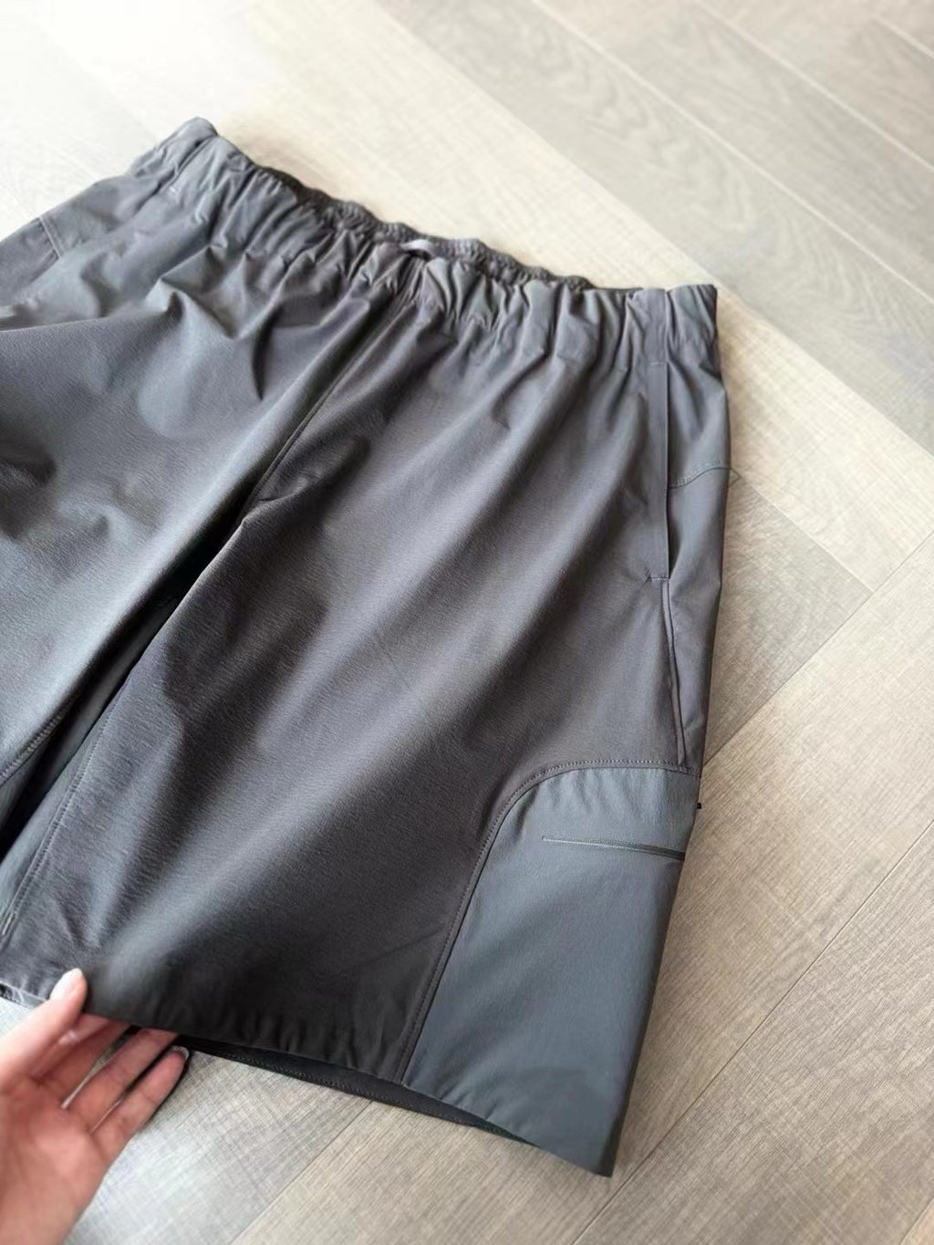 Unisex Lightweight Quick-Dry Polyester Nylon Casual Shorts For Men & Women
