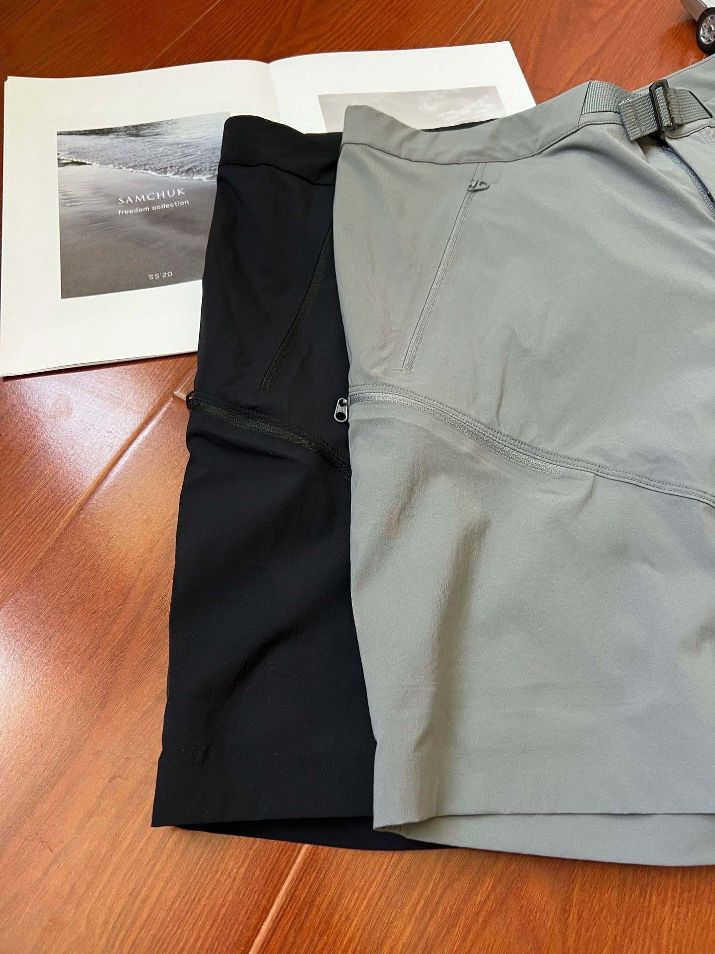 Unisex Quick-Dry Outdoor Hiking Shorts Lightweight Breathable Grey Black