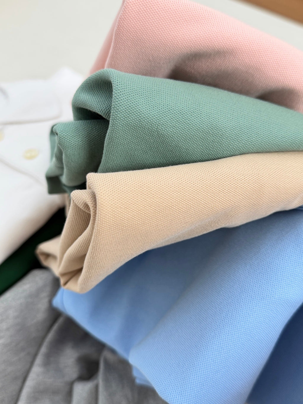 Classic Men's 100% Cotton Pique Polo Shirt - Breathable, Comfortable, Versatile