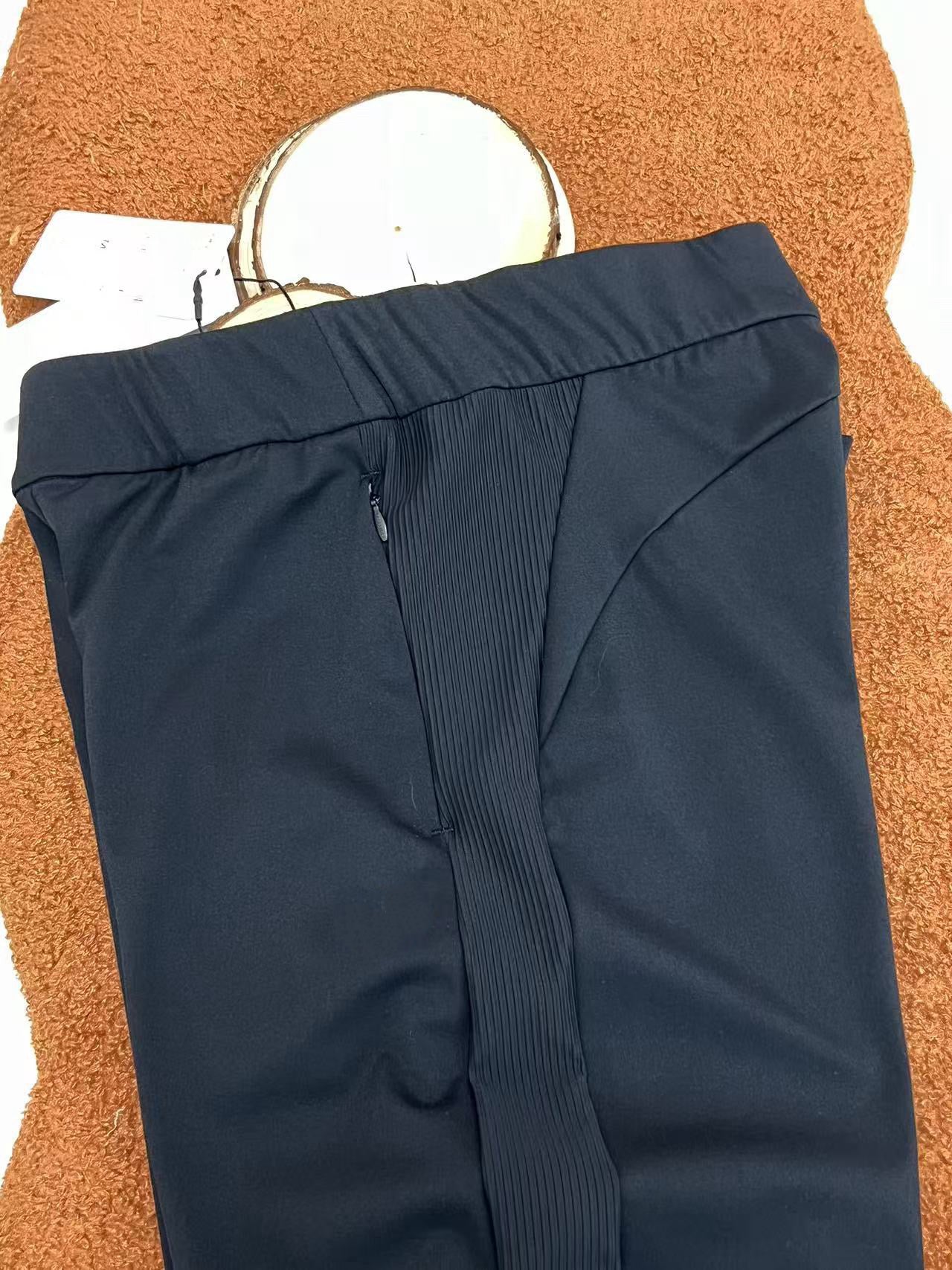 Women's Black High-Waist Stretchy Moisture-Wicking Activewear Pants