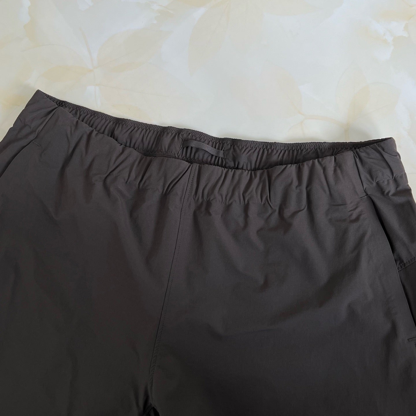 Unisex Lightweight Quick-Dry Polyester Nylon Casual Shorts For Men & Women