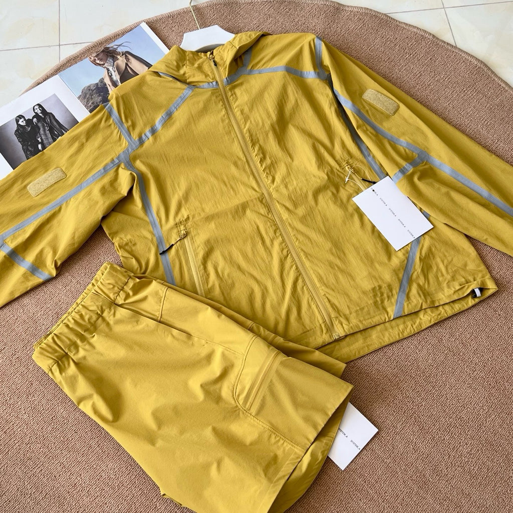 Unisex Lightweight Waterproof Reflective Yellow Outdoor Jacket Quick-Drying