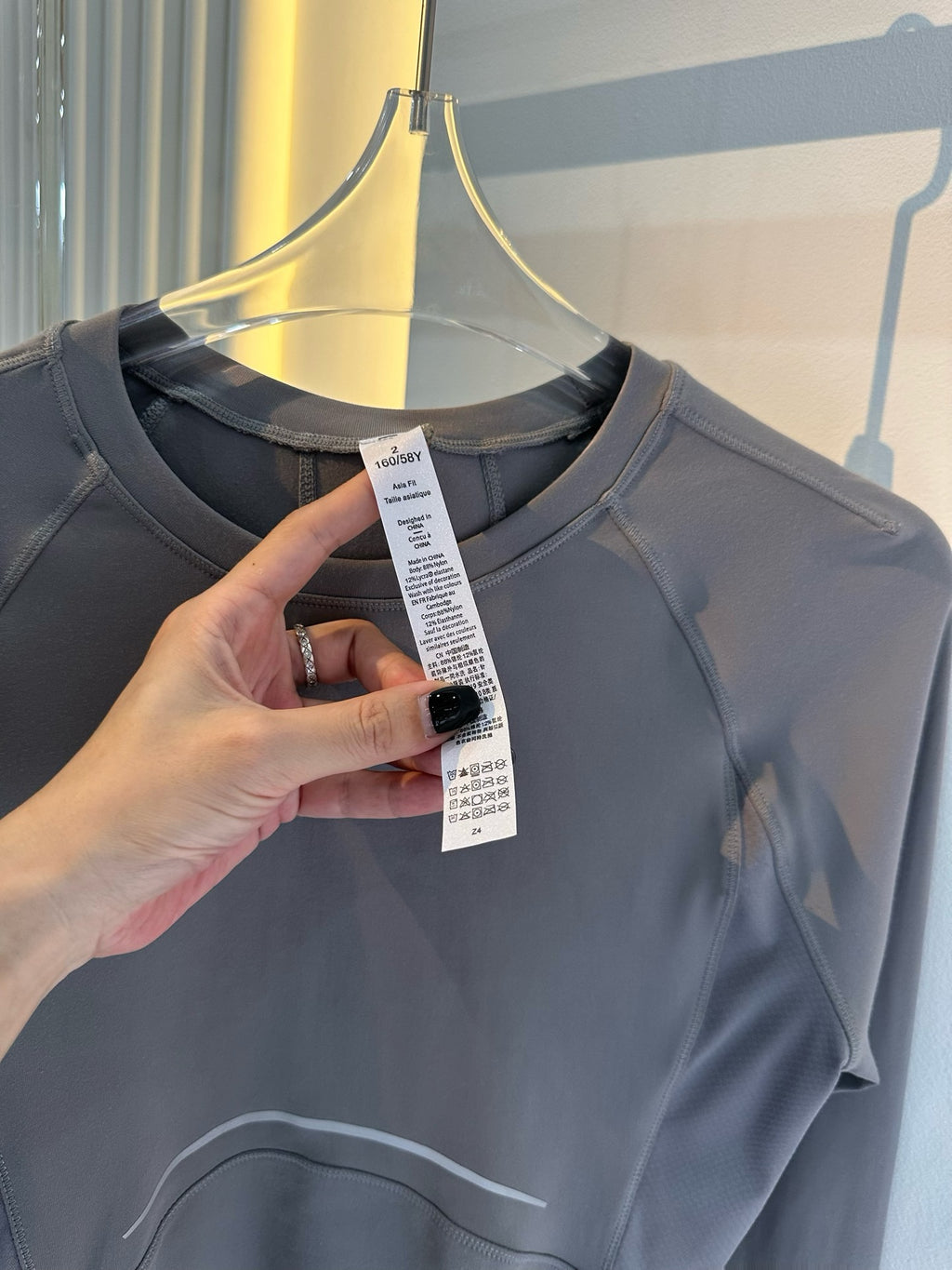 Quick-Dry Breathable Fitness Reflective strip long sleeve T Shirt Quick-Dry Breathable Fitness Round Neck Slim Fit Yoga Top Slimming Shirt