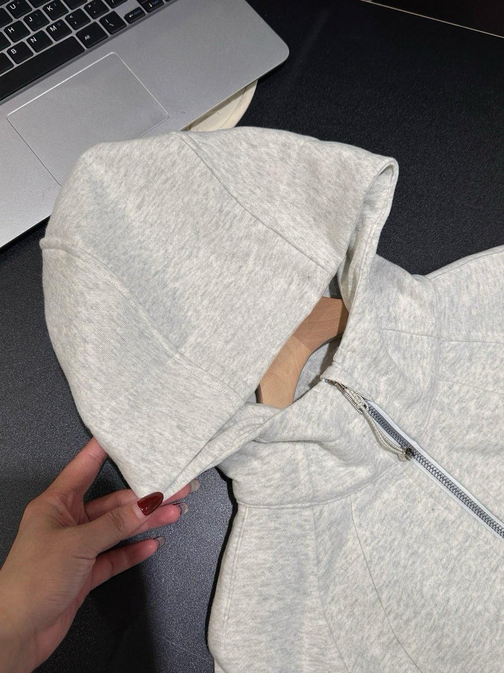 Women’s Slim Fit Thermal Fleece Hoodie 3D Ergonomic Jacket with Side Ribbed Panels Snatched Waist Workout Top for Gym, Yoga & Commute