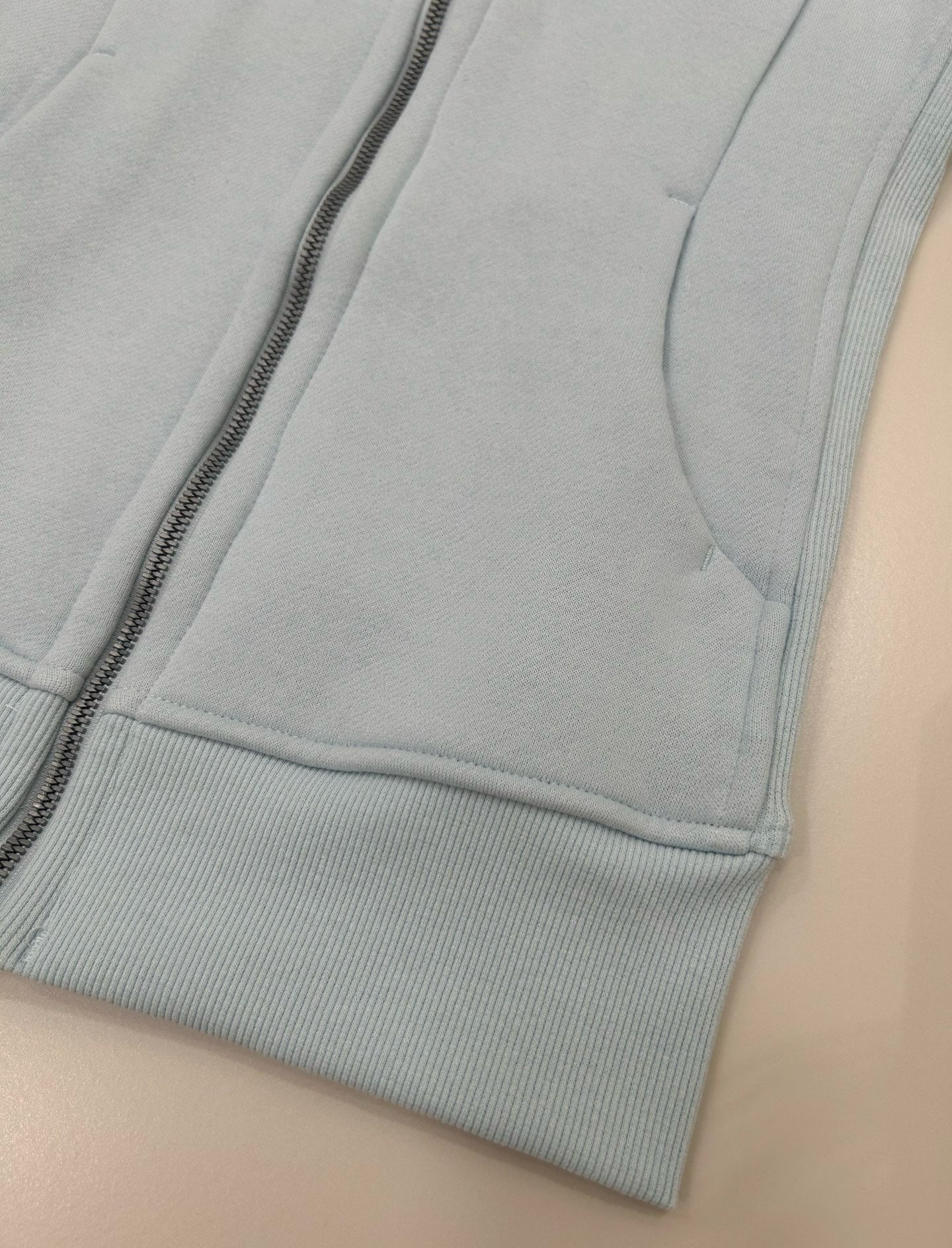 Women’s Slim Fit Thermal Fleece Hoodie 3D Ergonomic Jacket with Side Ribbed Panels Snatched Waist Workout Top for Gym, Yoga & Commute