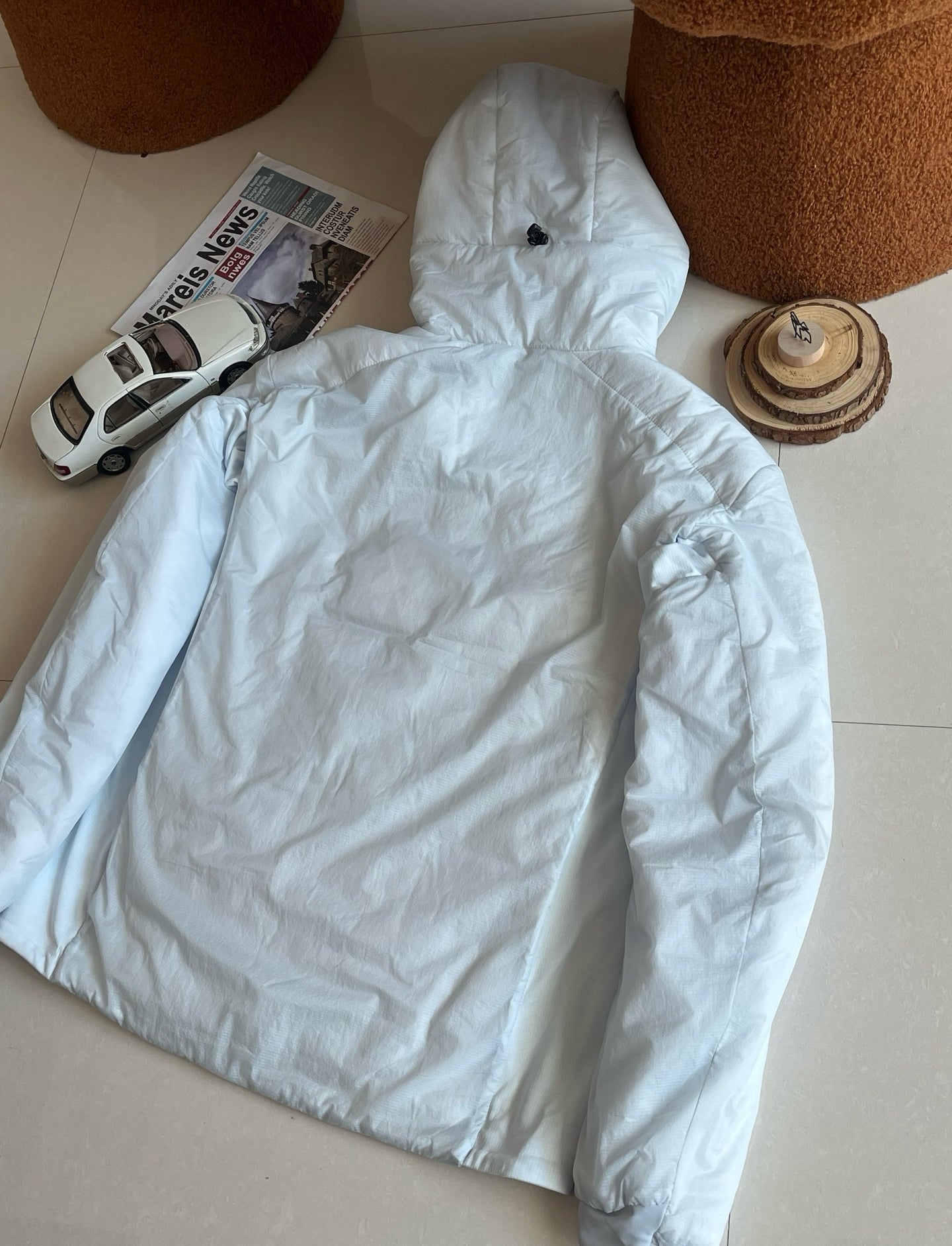 Winter Men's Lightweight Cotton Jacket Water-Resistant Hooded Design Windproof Warm Cotton Coat Fashion Trendy Men's Outerwear Lightweight Thermal  Cotton-Padded