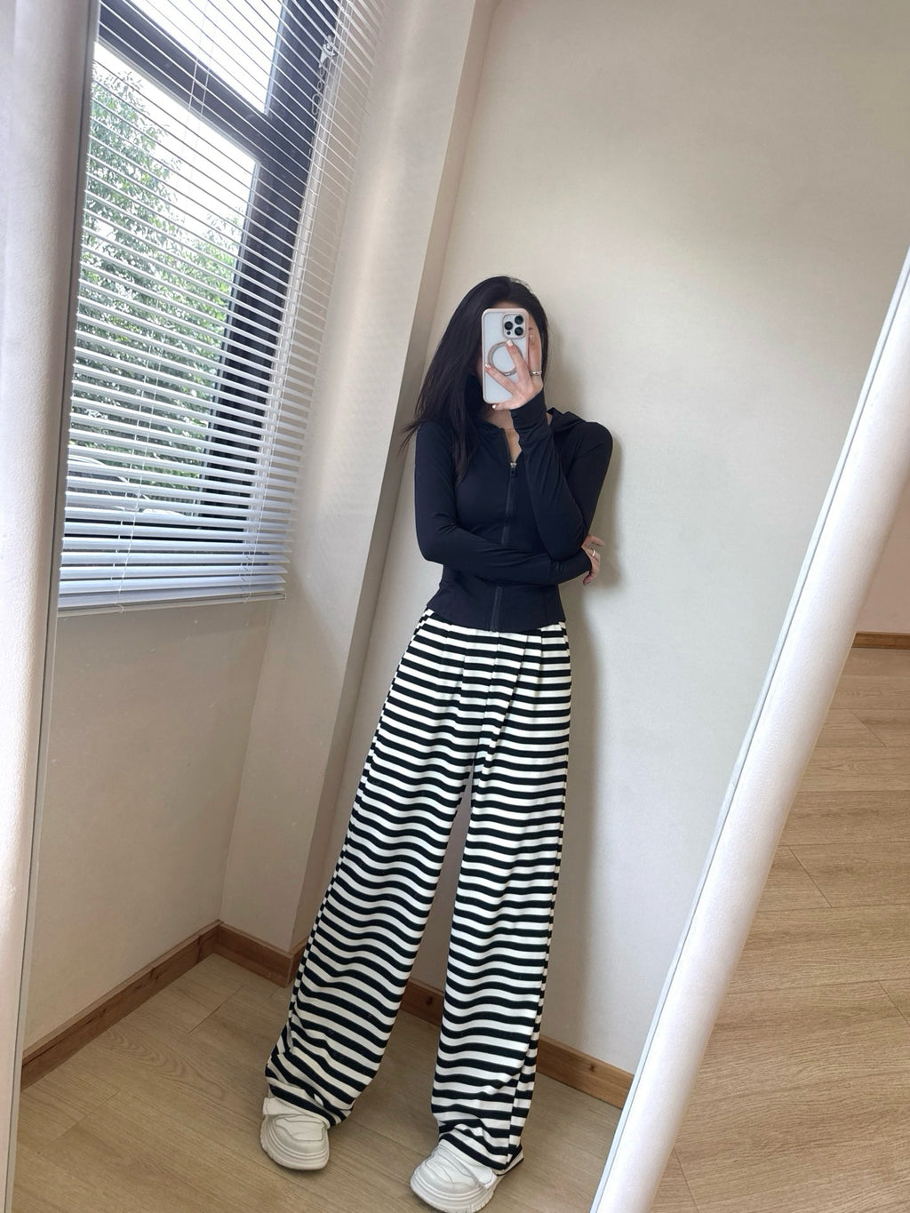 Yogo Effortless Chic Style Striped Wide-Leg Pants Draped Straight Knitted Slimming Versatile Elastic Waistband Casual Wide-Leg Pants