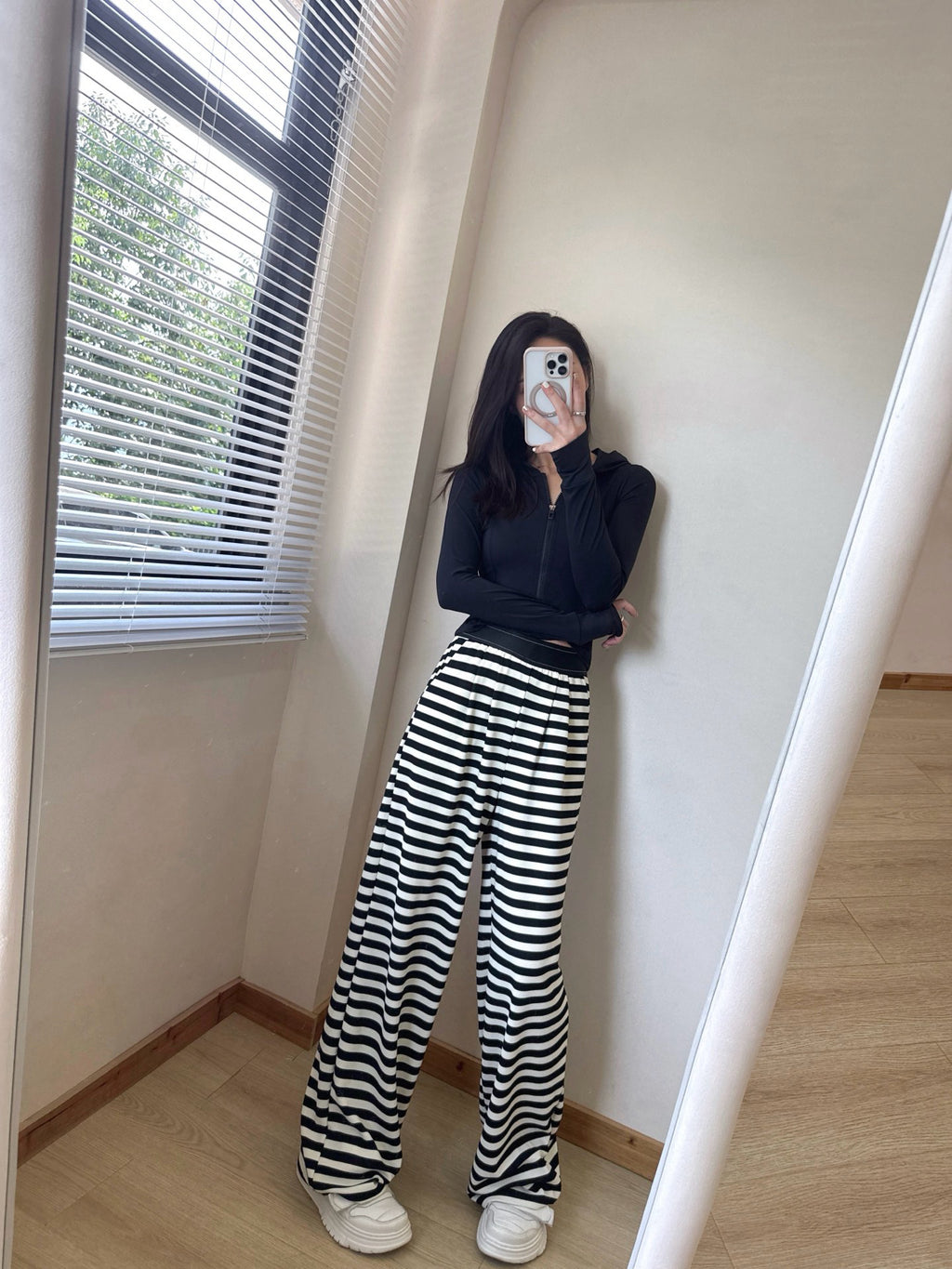 Yogo Effortless Chic Style Striped Wide-Leg Pants Draped Straight Knitted Slimming Versatile Elastic Waistband Casual Wide-Leg Pants