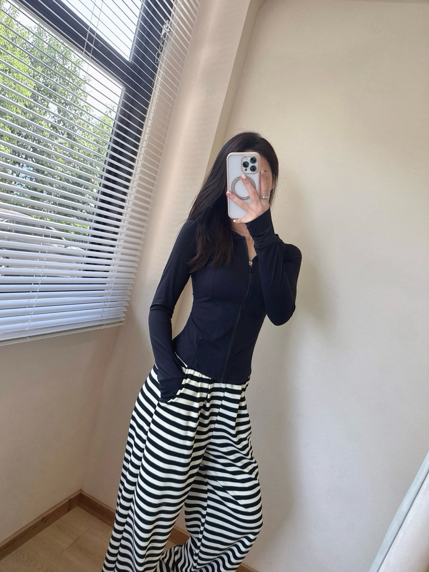 Yogo Effortless Chic Style Striped Wide-Leg Pants Draped Straight Knitted Slimming Versatile Elastic Waistband Casual Wide-Leg Pants