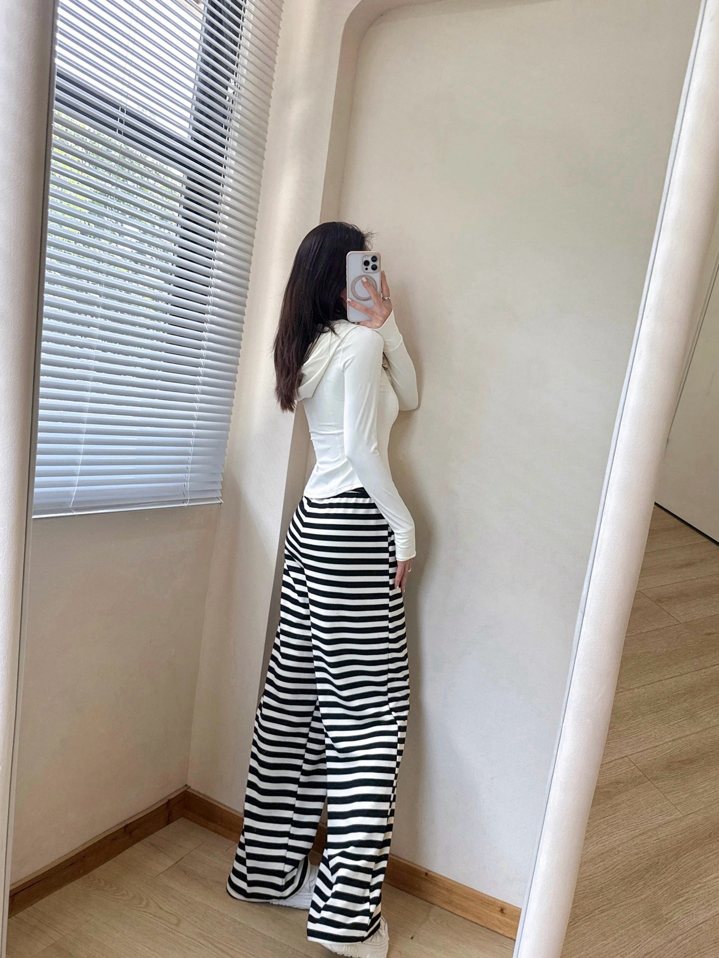 Yogo Effortless Chic Style Striped Wide-Leg Pants Draped Straight Knitted Slimming Versatile Elastic Waistband Casual Wide-Leg Pants