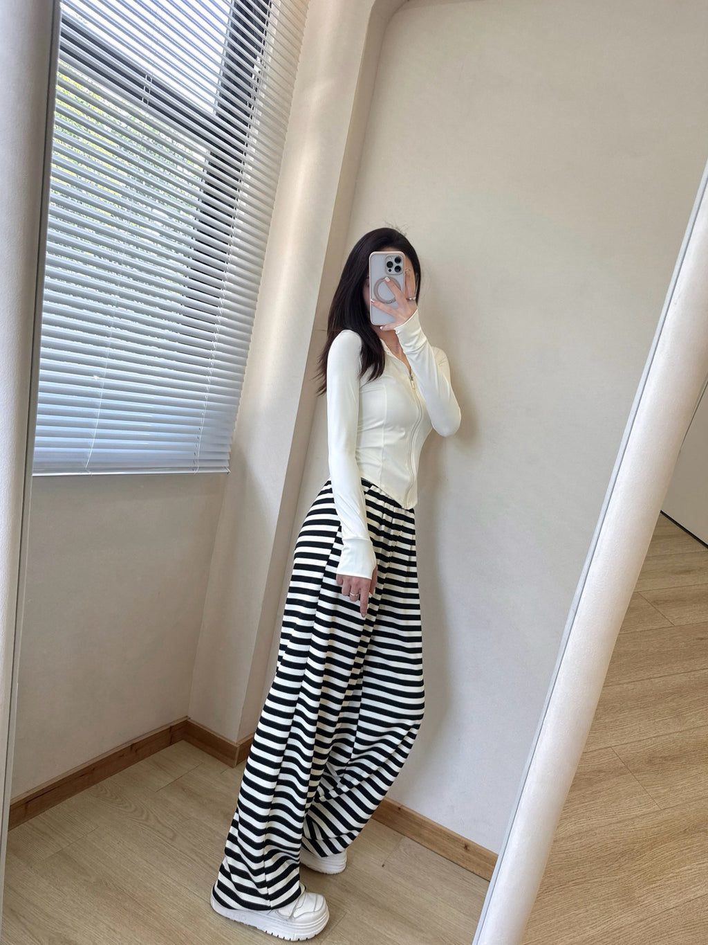 Yogo Effortless Chic Style Striped Wide-Leg Pants Draped Straight Knitted Slimming Versatile Elastic Waistband Casual Wide-Leg Pants