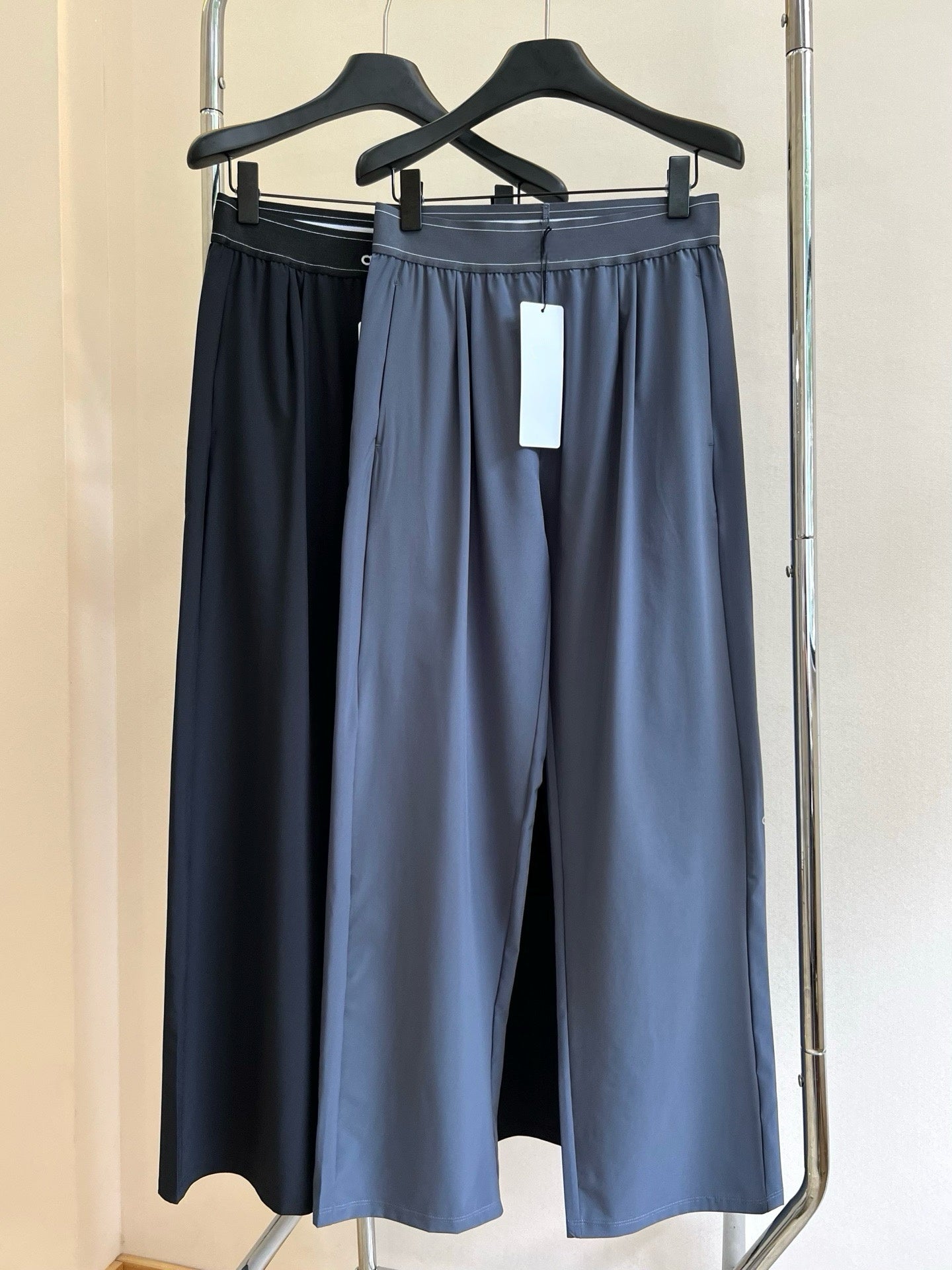 Suit up High Waist Suit Pants Women Elastic Waistband Casual Versatile Wide Leg Draped Slimming Loose Long Pants Upgraded Effortless Chic High-Drape Slimming Trousers for Tall Look Breathable Summer Pants