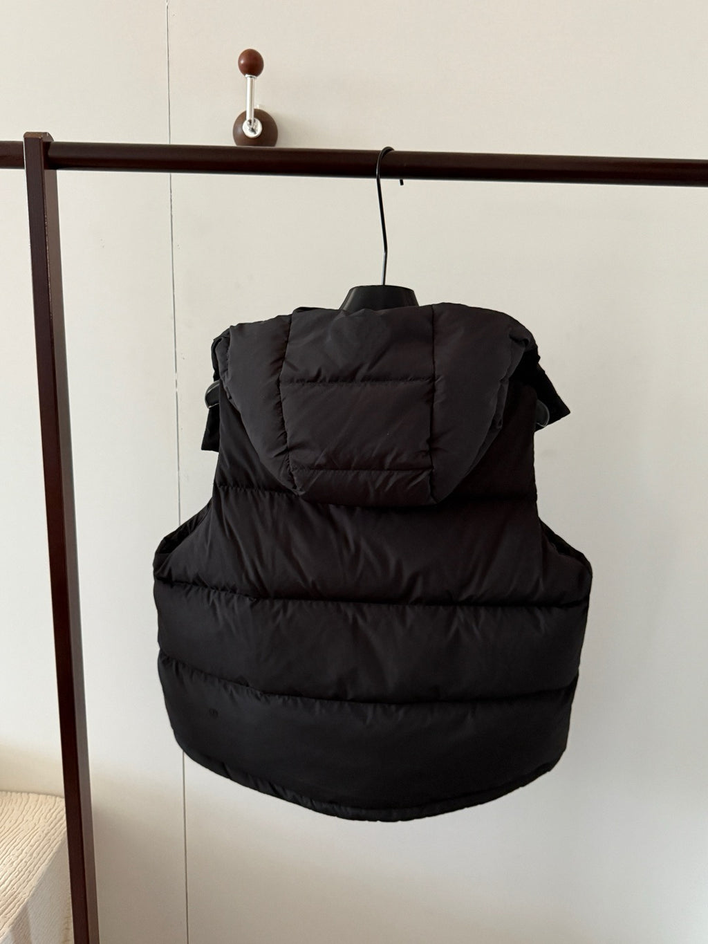 Winter Wund Puff Duck Down Four-Grid Vest Down Jacket Puff Hooded Short Coat for Women