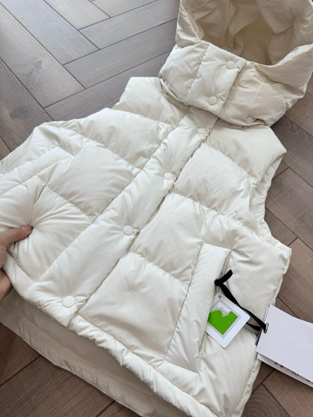 Winter Wund Puff Duck Down Four-Grid Vest Down Jacket Puff Hooded Short Coat for Women