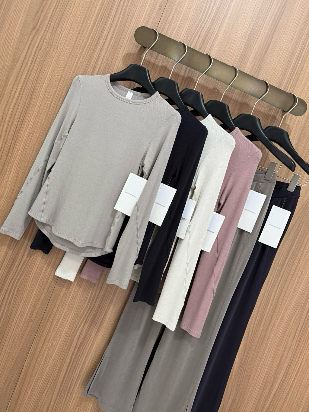 Women's Tencel Modal Long Sleeve Top Soft Breathable Casual All-Season Slim Fit
