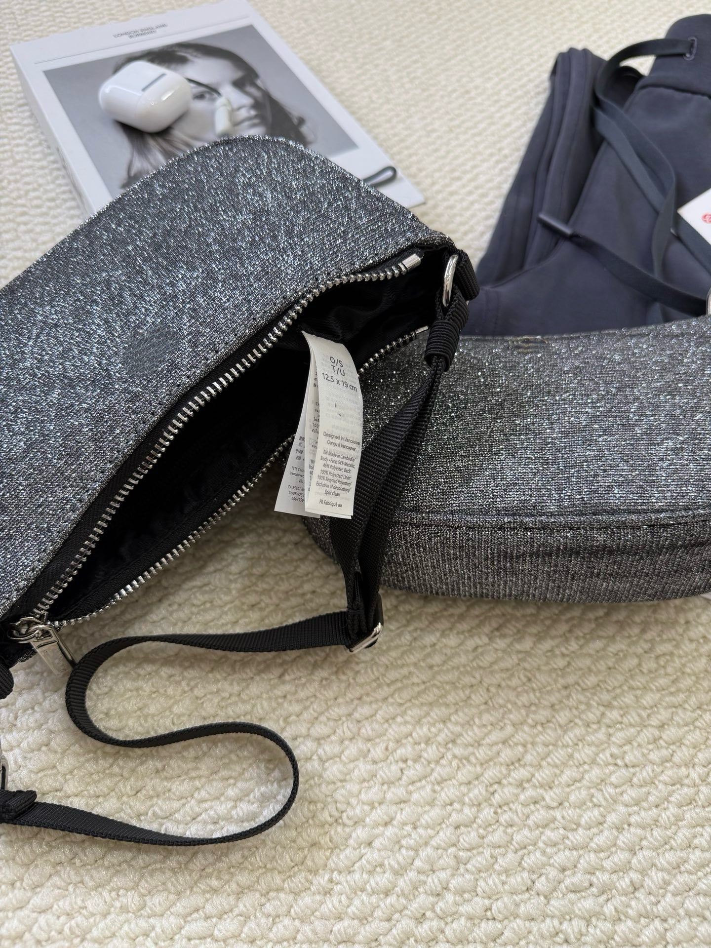 Essential Women's Glitter Silver Mini Shoulder Crossbody Bag With Adjustable Strap