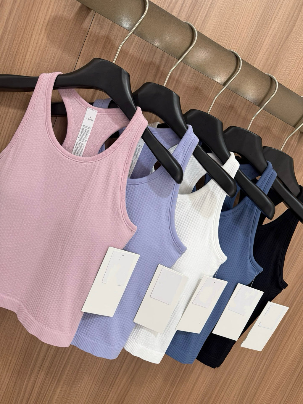 Women's Seamless Ribbed Sports Bra Tank Top - Quick-Dry Breathable Workout Activewear