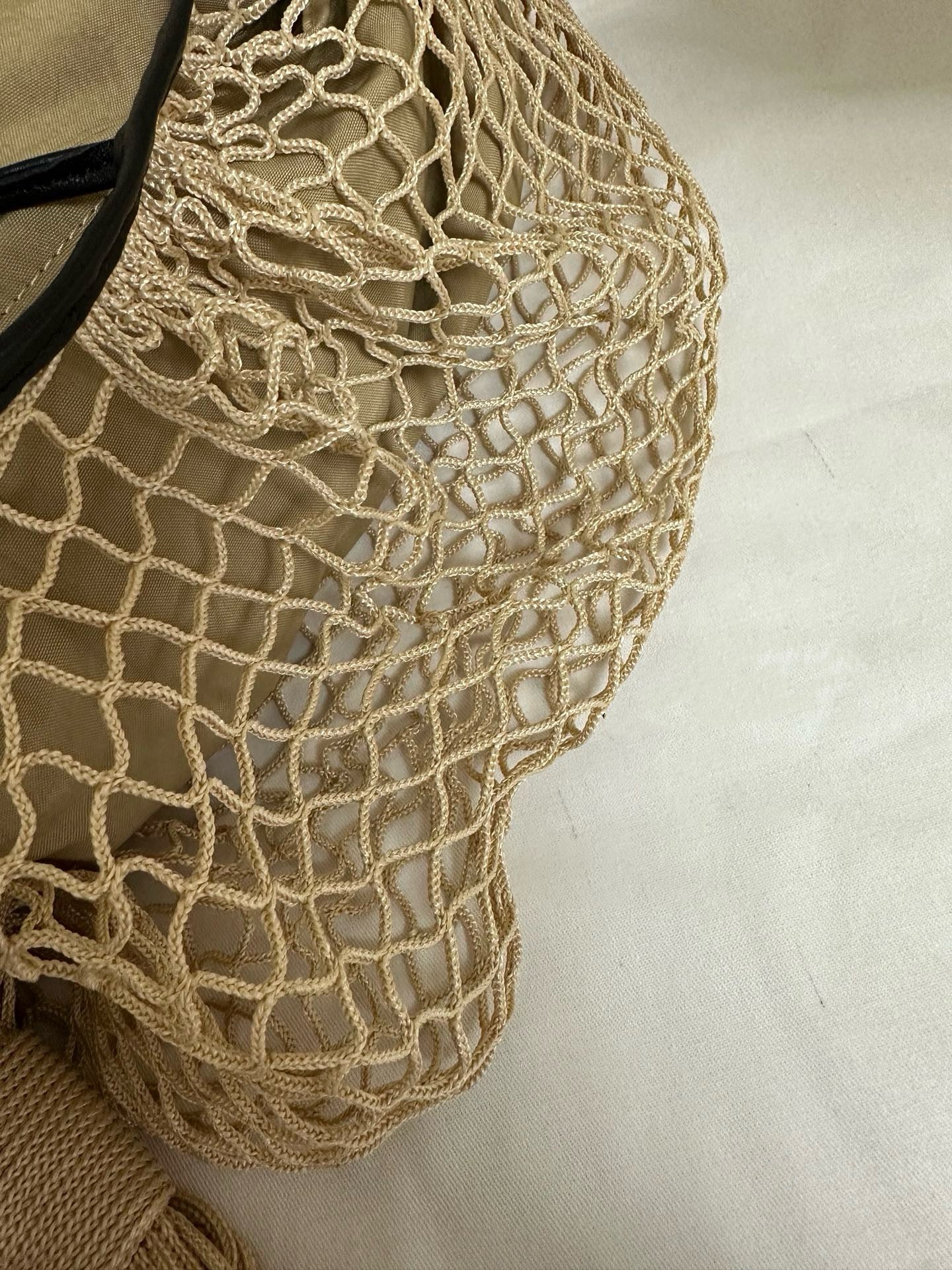 Elegant Beige Woven Mesh Tote Bag For Women Lightweight Shoulder Crossbody