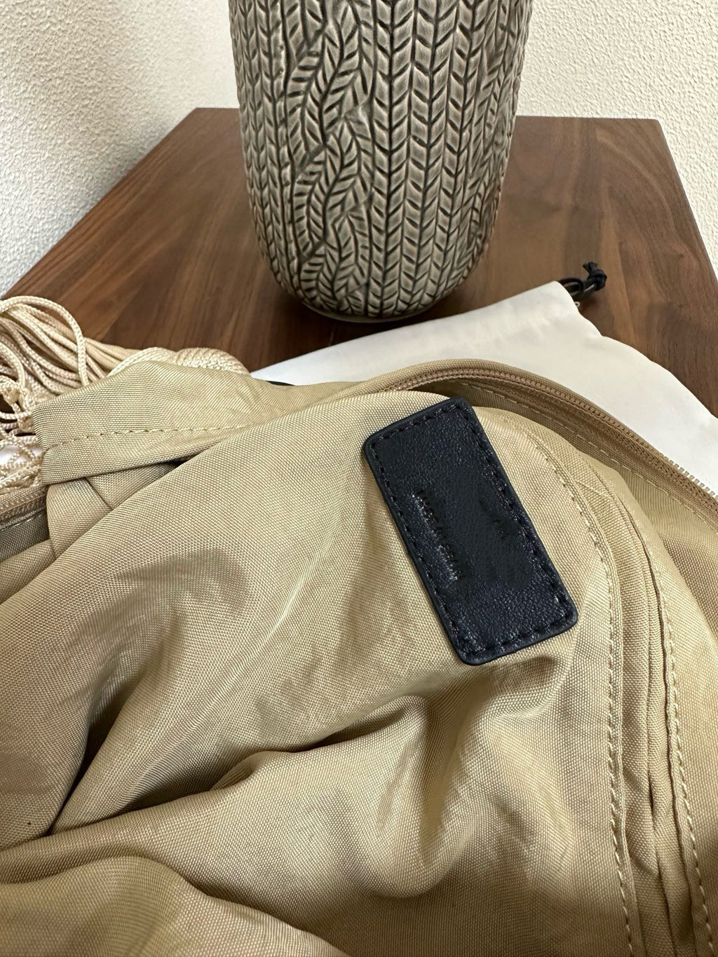 Elegant Beige Woven Mesh Tote Bag For Women Lightweight Shoulder Crossbody