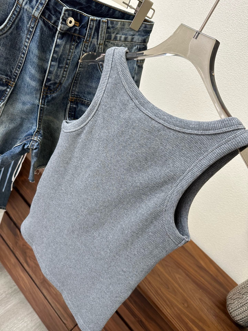 Women's High-Waist Multi-Pocket Vintage Blue Denim Shorts & Pants Cargo-Inspired Stretchy