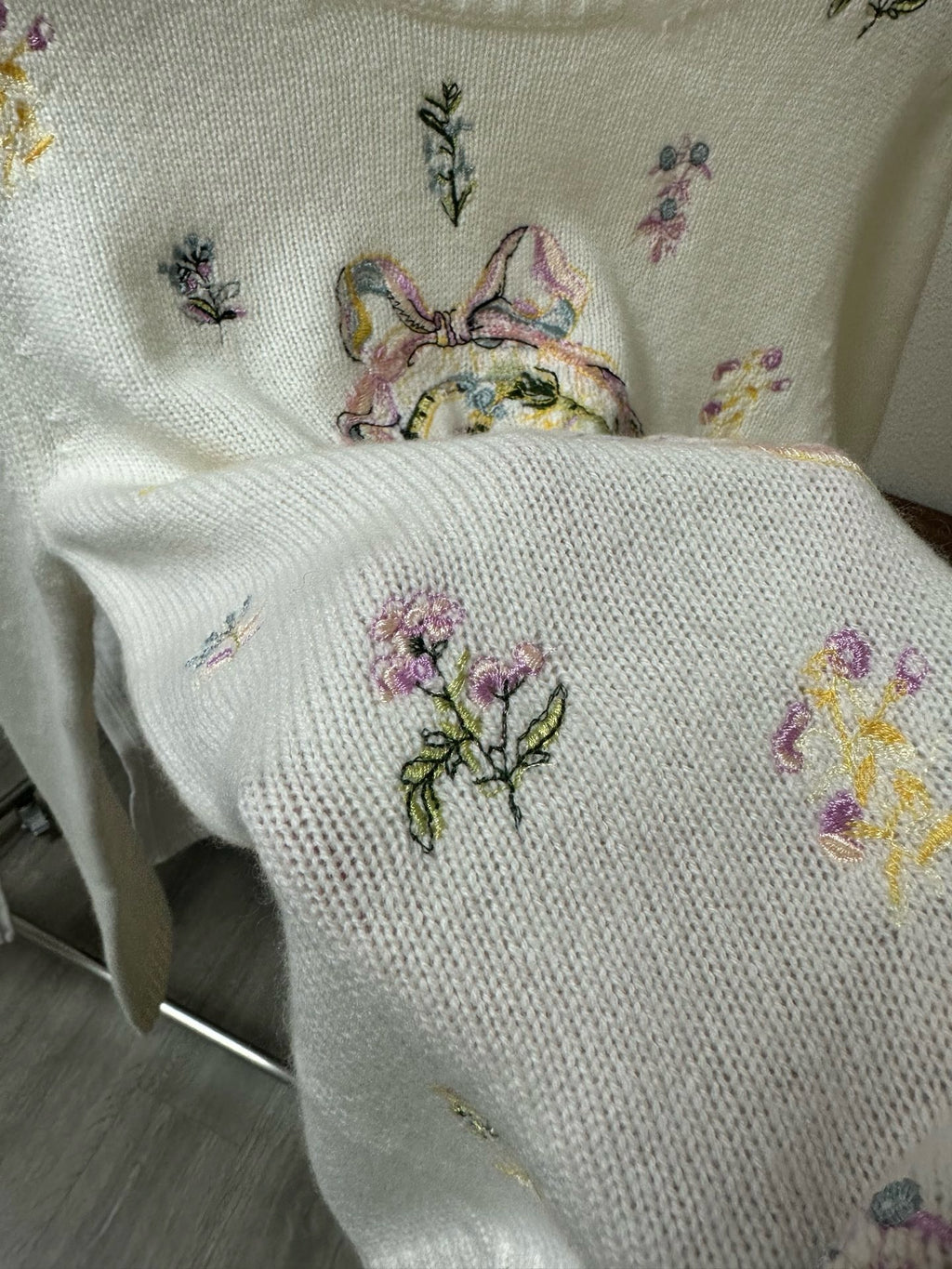 Artisanal Floral Embroidery Cashmere Set: Long/Short Sleeve Knit Top + Classic White Straight-Leg Jeans - Premium 97% Cashmere & 100% Cotton