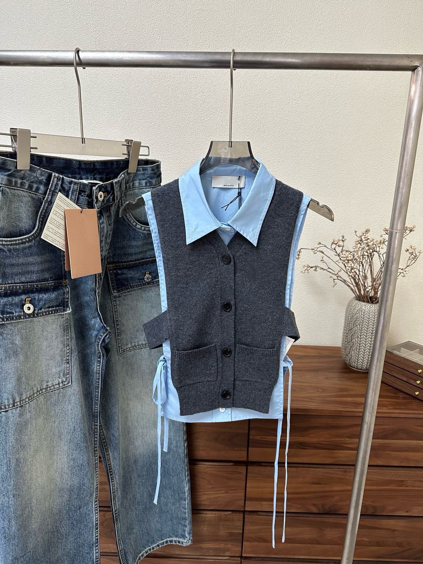 Women's High-Waist Multi-Pocket Vintage Blue Denim Shorts & Pants Cargo-Inspired Stretchy