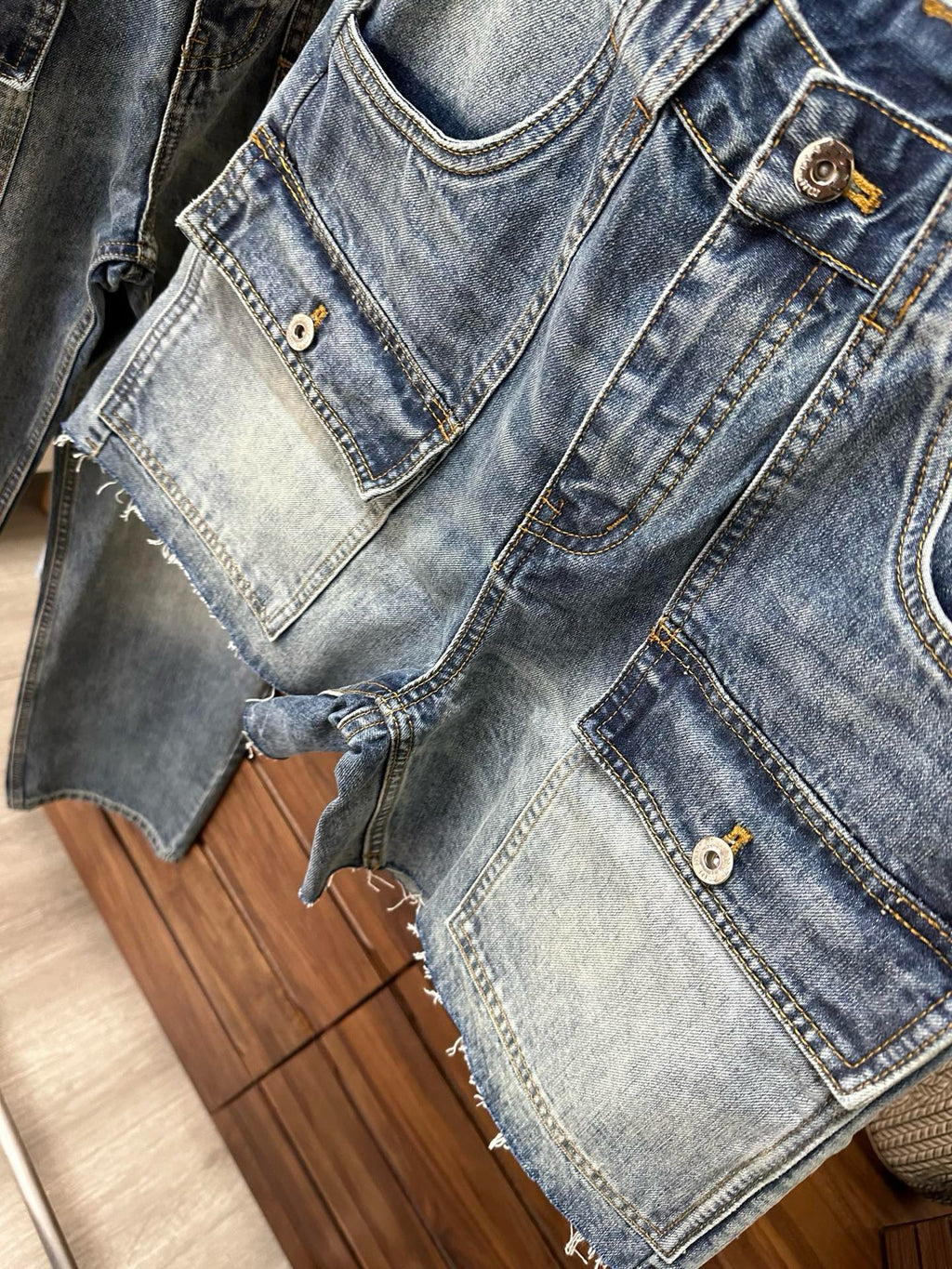 Women's High-Waist Multi-Pocket Vintage Blue Denim Shorts & Pants Cargo-Inspired Stretchy