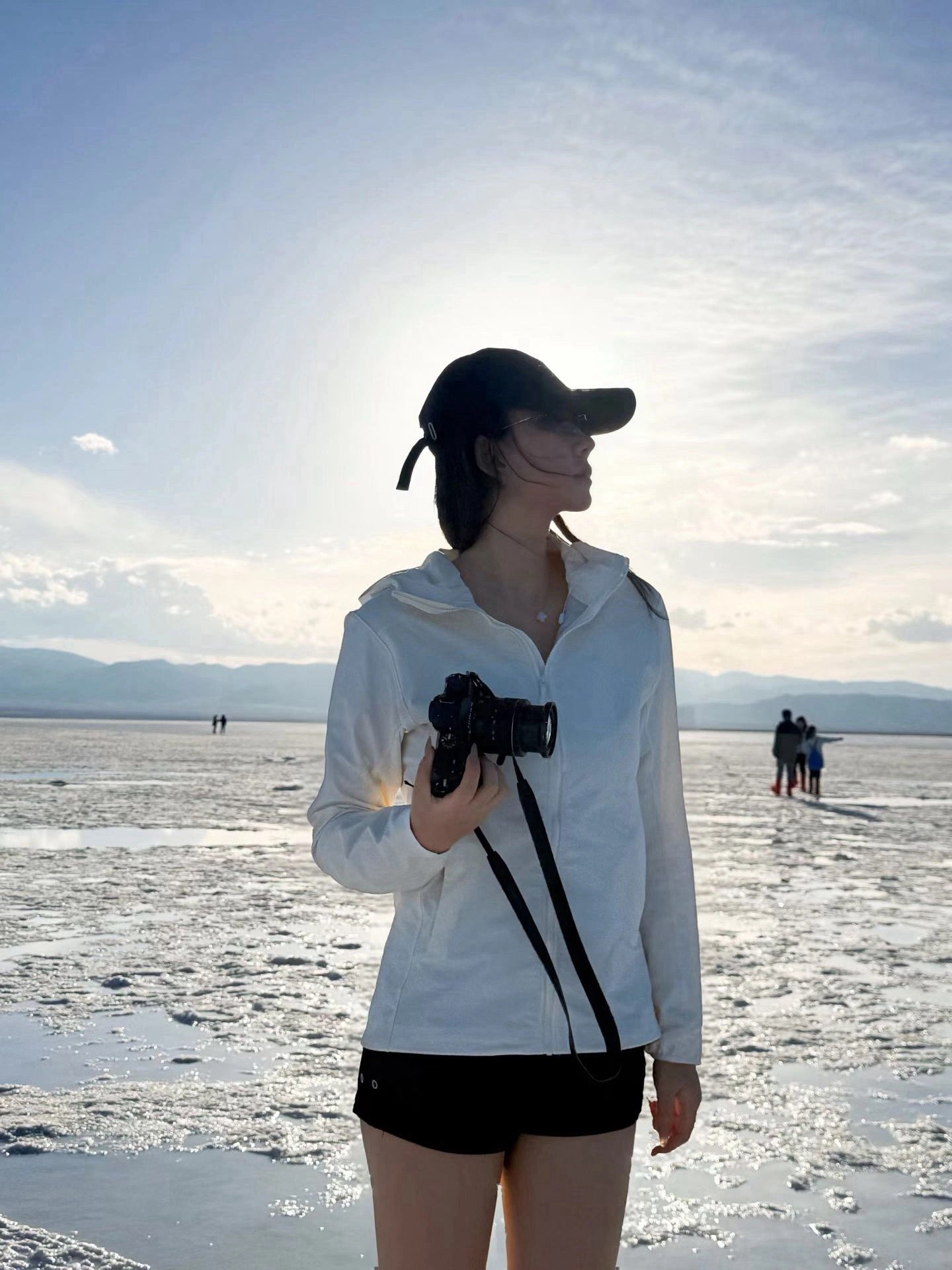 Premium Women's Hoody Softshell Jacket - Custom Windproof & Water-Resistant Outdoor Shell - Slim Fit Tactical Hiking Jacket