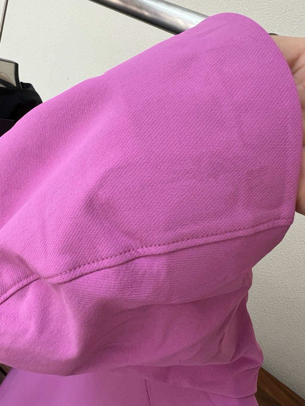 Premium Women's Hoody Softshell Jacket - Custom Windproof & Water-Resistant Outdoor Shell - Slim Fit Tactical Hiking Jacket
