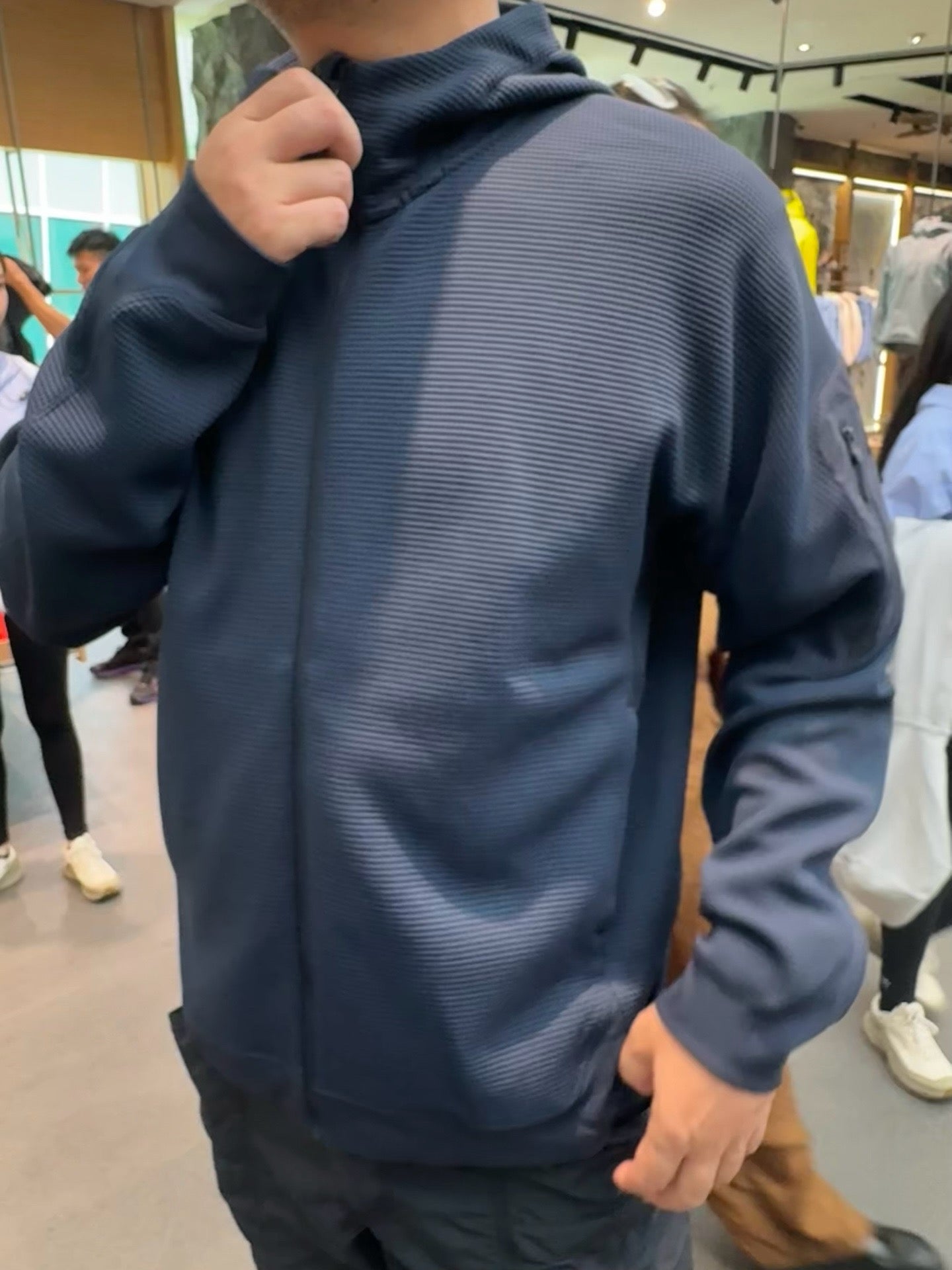 Waffle Knit Hooded Jacket - Unisex Breathable Mid-Layer Hoodie with Zippered Sleeve Pocket &amp; Embroidered Logo - Lightweight Outdoor Performance Gear