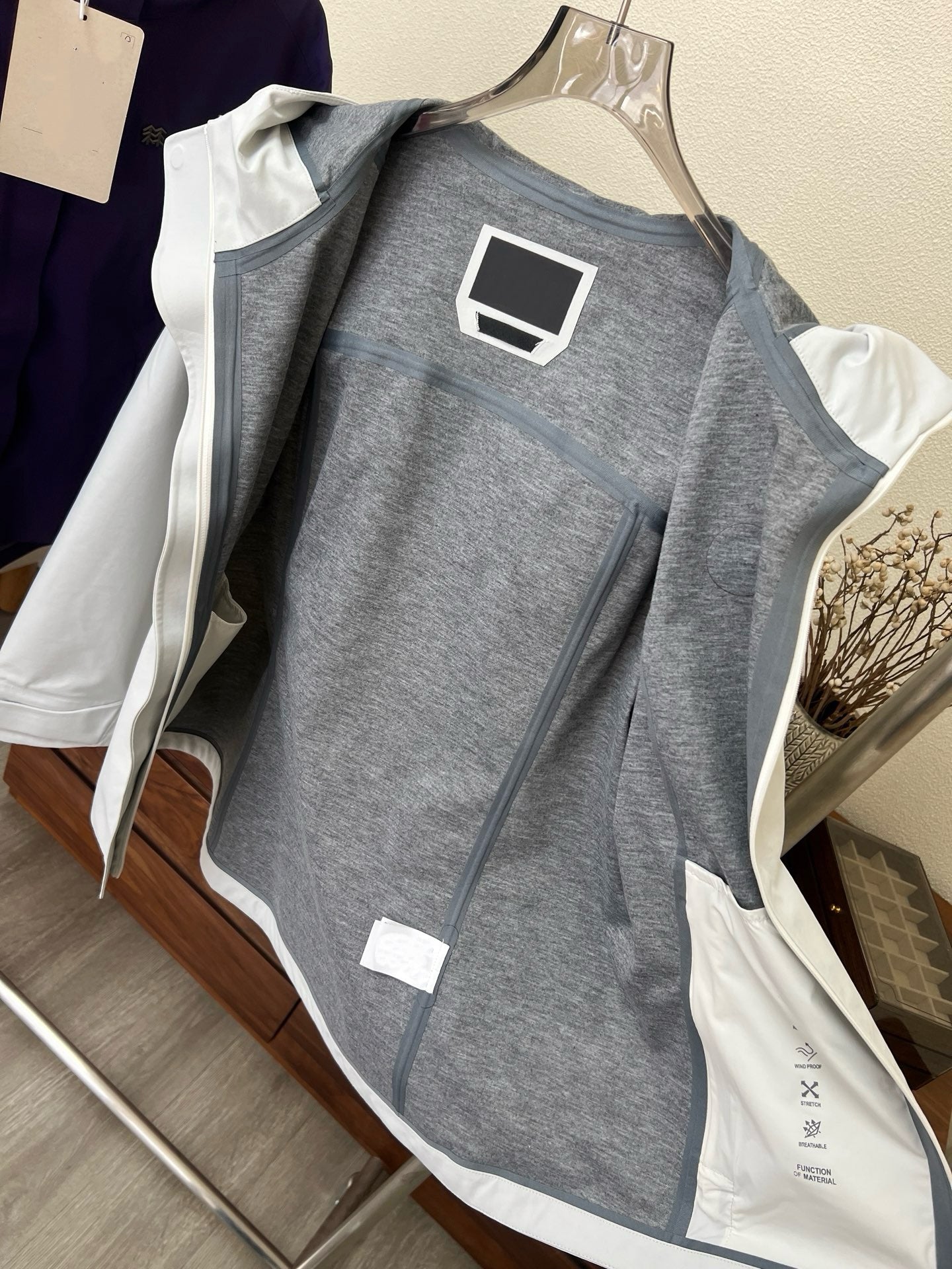 Women's Waterproof Softshell Jacket - Professional Windproof Hooded Windbreaker - Full Taped Seams &amp; 3D Logo Techwear Shell - Breathable Spring Outdoor Coat