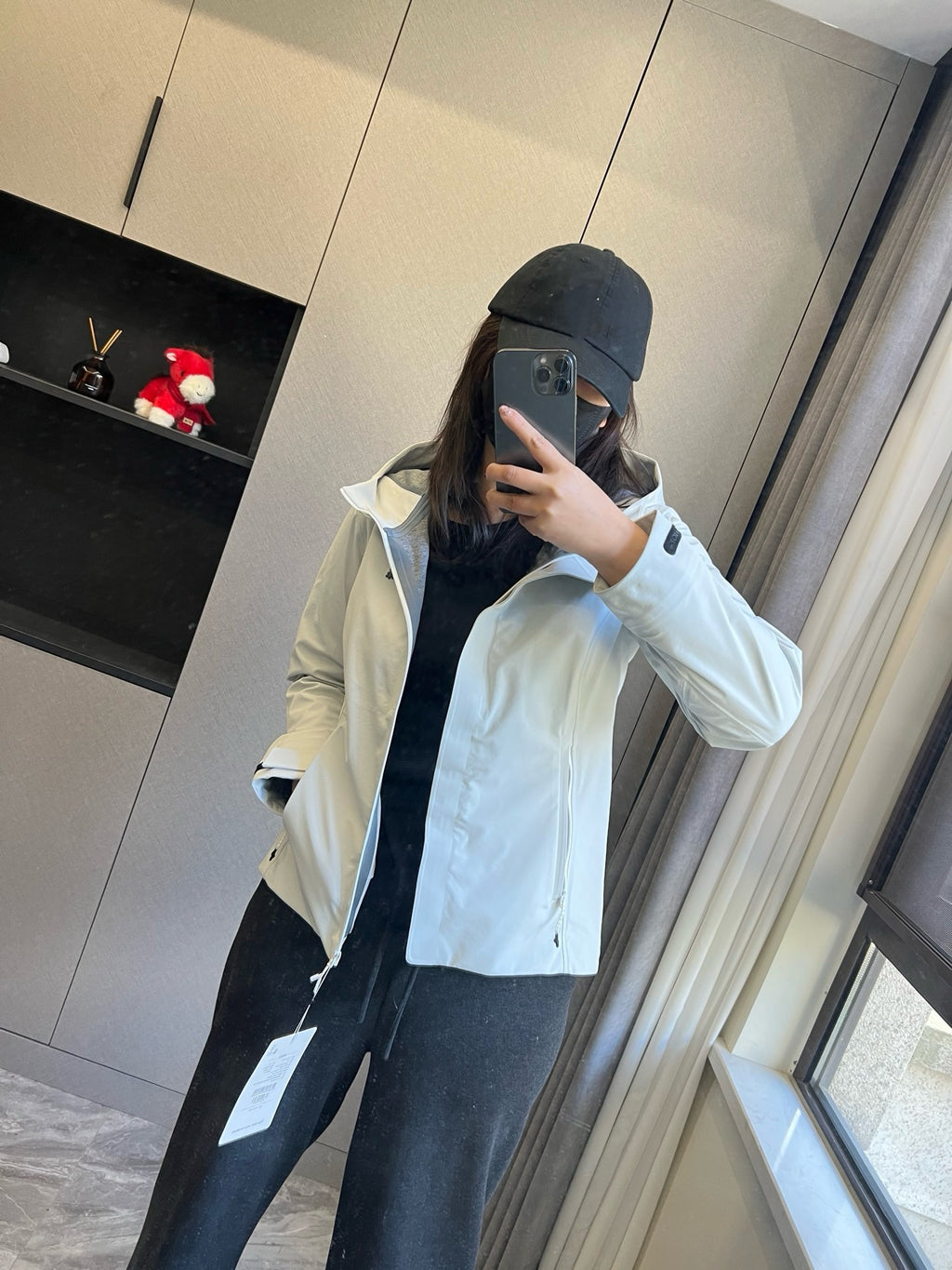Women's Waterproof Softshell Jacket - Professional Windproof Hooded Windbreaker - Full Taped Seams &amp; 3D Logo Techwear Shell - Breathable Spring Outdoor Coat