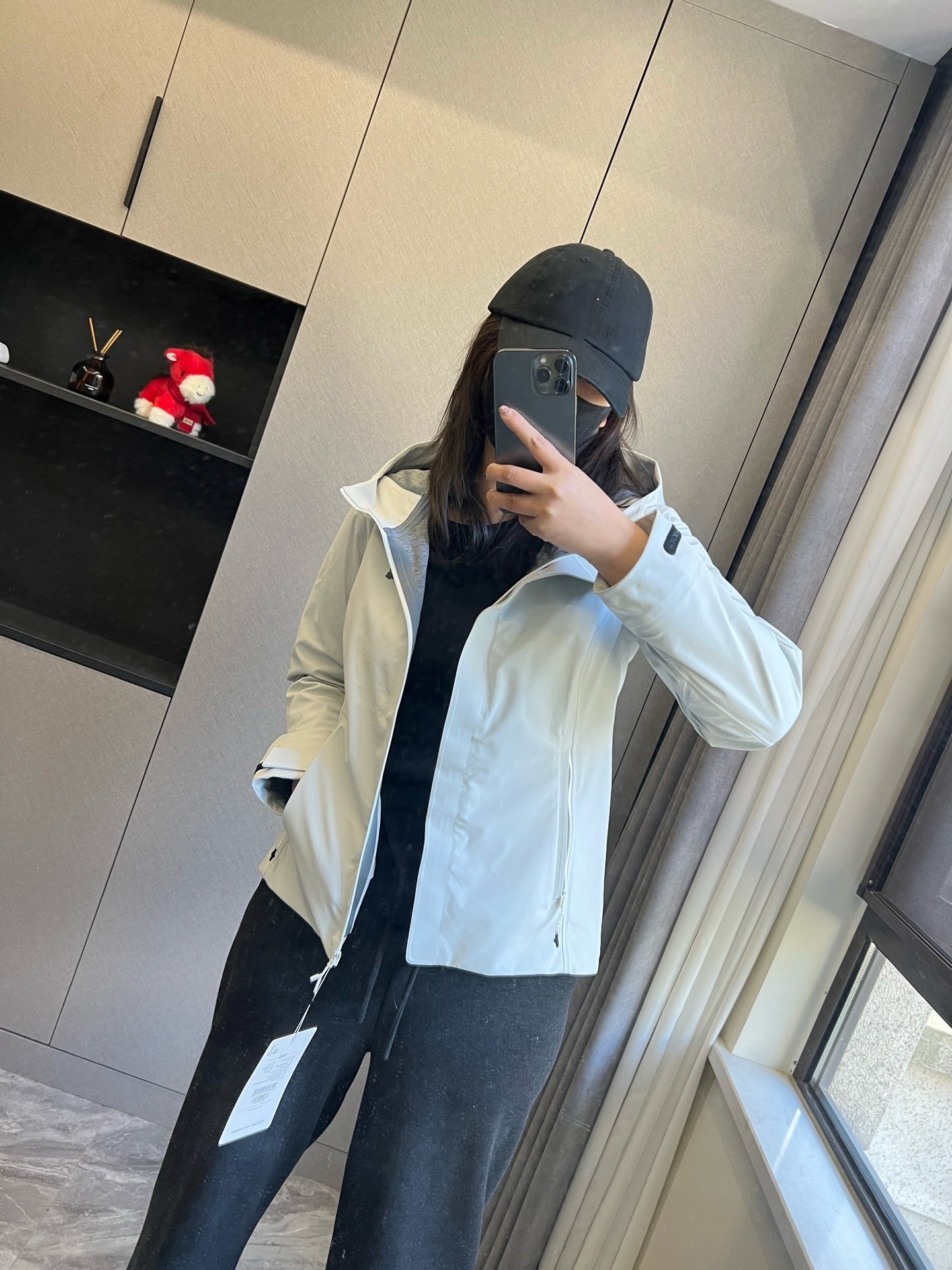 Women's Waterproof Softshell Jacket - Professional Windproof Hooded Windbreaker - Full Taped Seams &amp; 3D Logo Techwear Shell - Breathable Spring Outdoor Coat