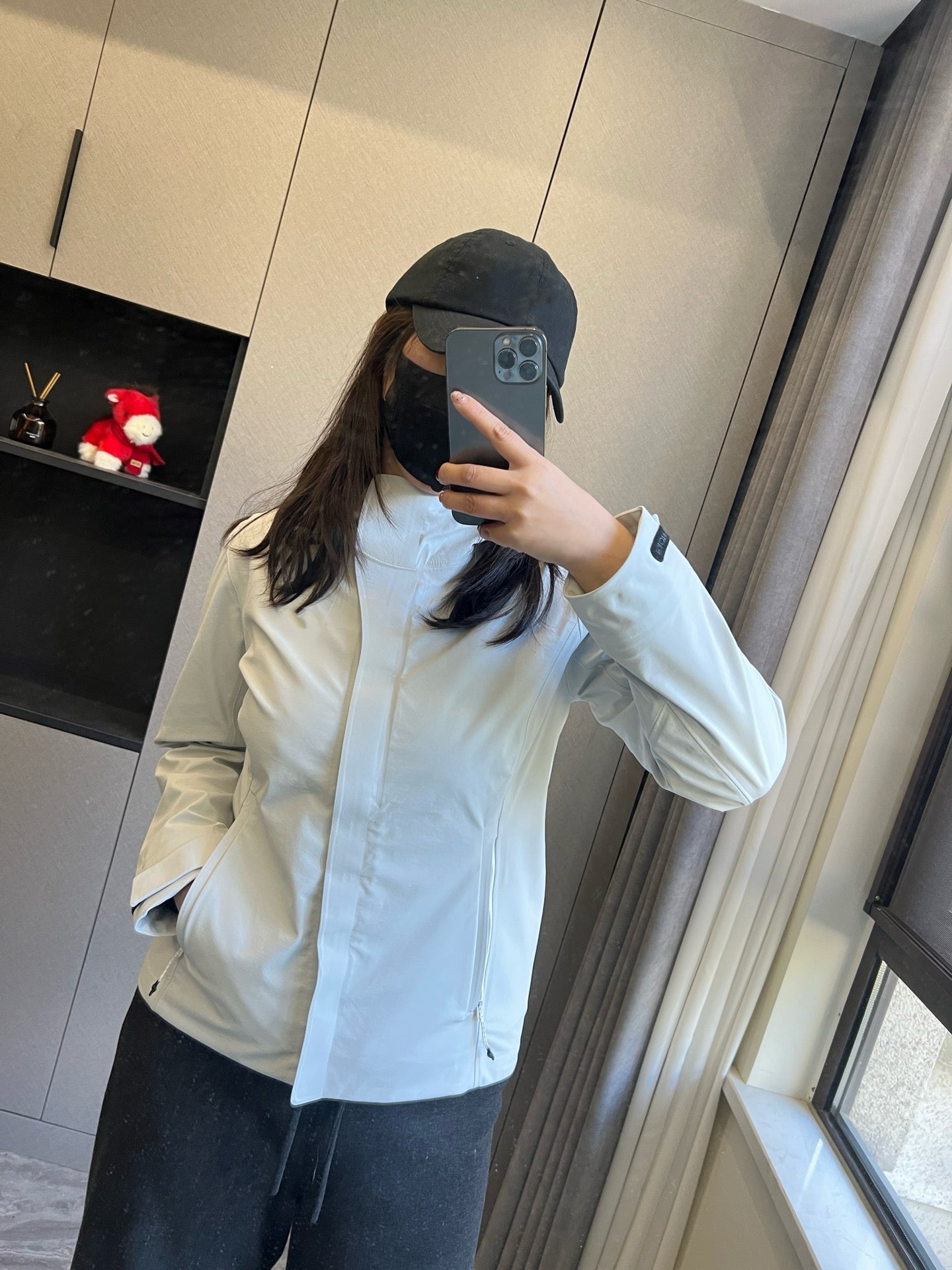 Women's Waterproof Softshell Jacket - Professional Windproof Hooded Windbreaker - Full Taped Seams &amp; 3D Logo Techwear Shell - Breathable Spring Outdoor Coat