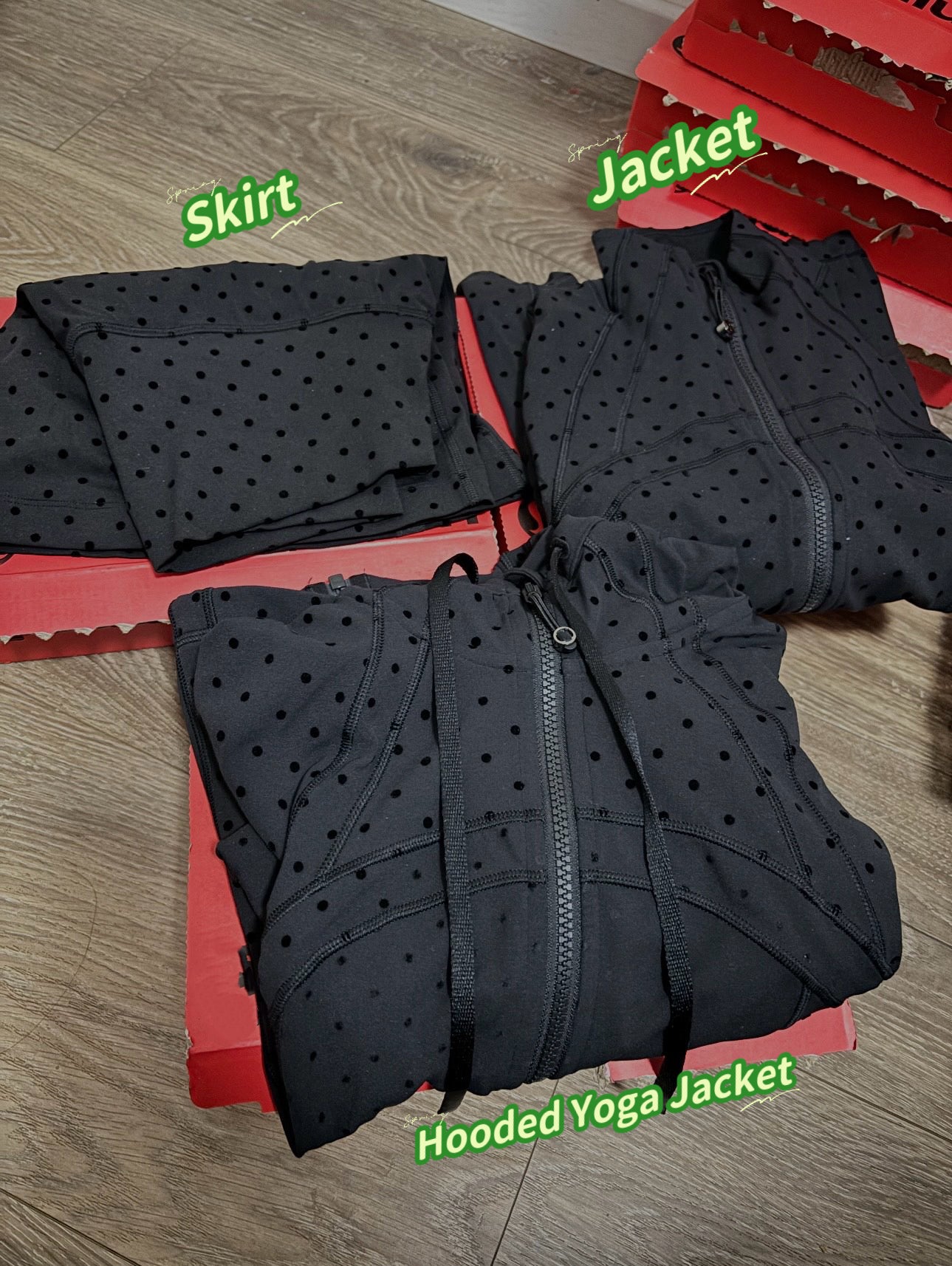 Women's Fitted Yoga Jacket Leggings Tank Top Flared Pants Skirt  Hooded JacketBlack Polka Dot Stretchy Breathable Activewear