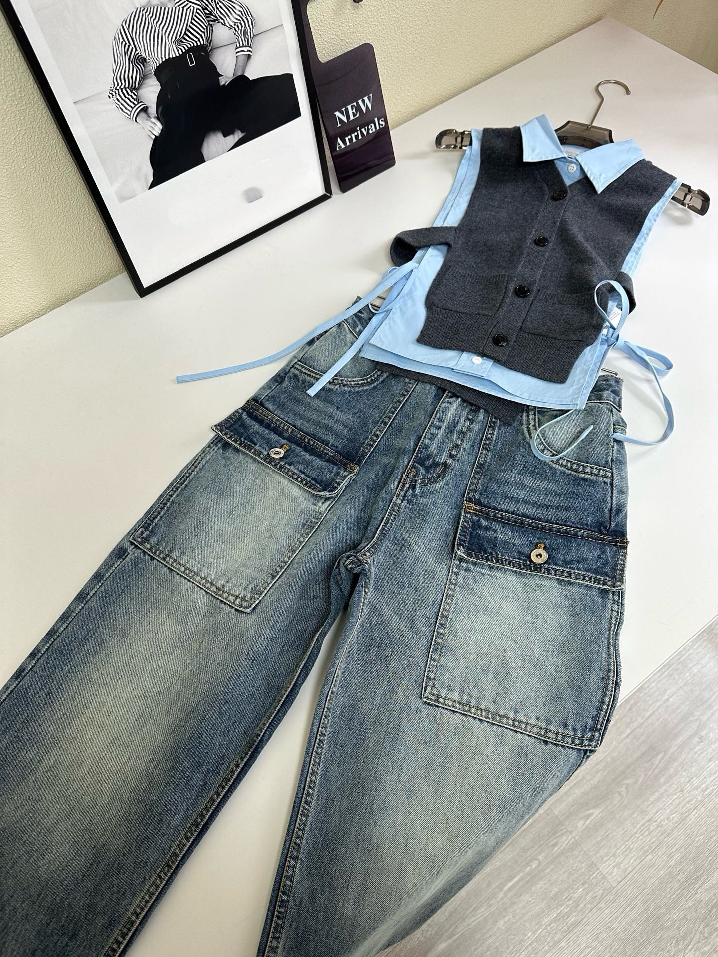 Women's High-Waist Multi-Pocket Vintage Blue Denim Shorts & Pants Cargo-Inspired Stretchy