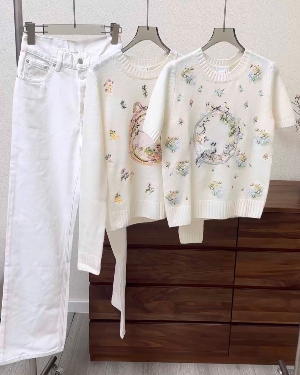 Artisanal Floral Embroidery Cashmere Set: Long/Short Sleeve Knit Top + Classic White Straight-Leg Jeans - Premium 97% Cashmere & 100% Cotton