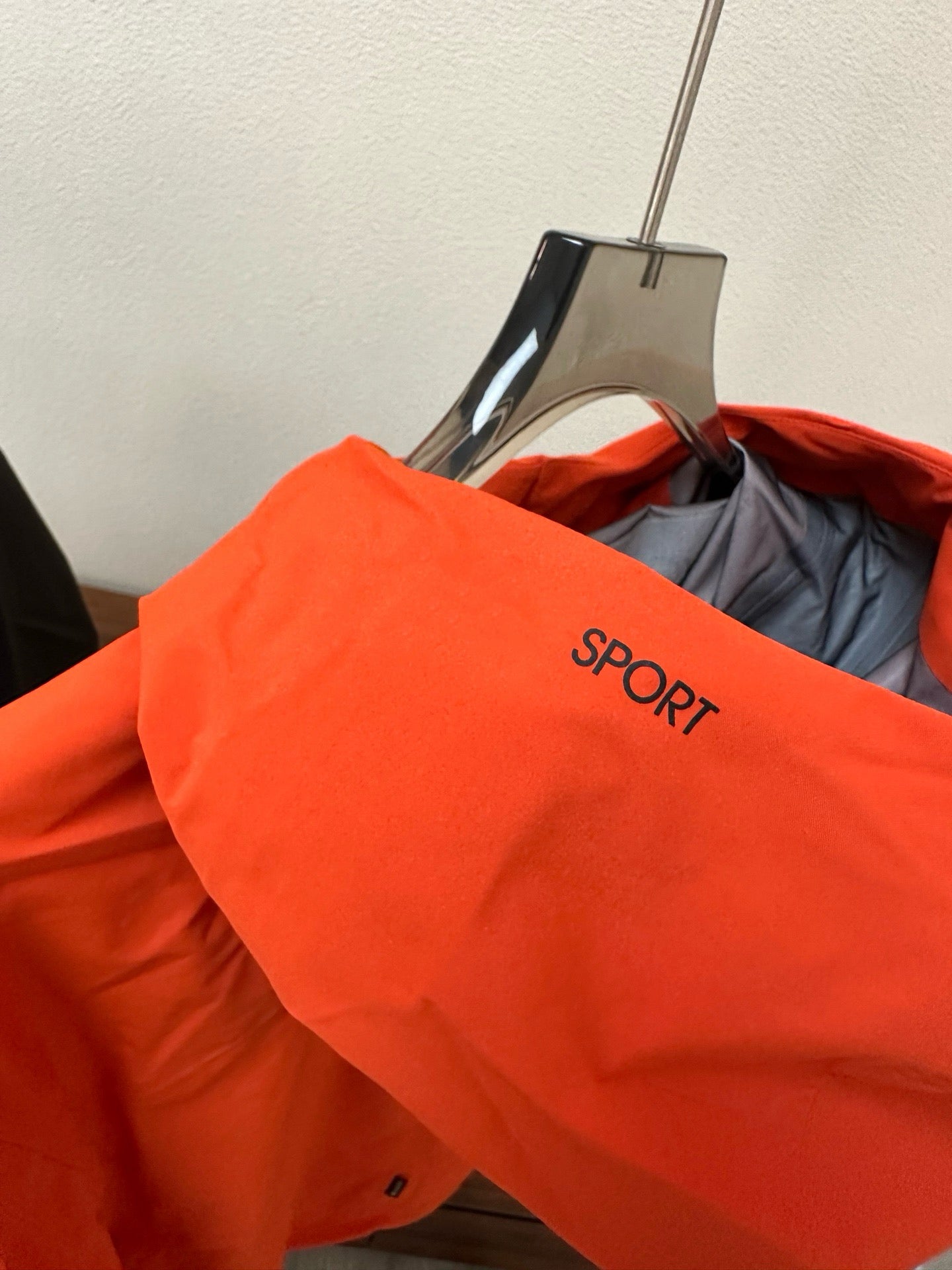 GORE-TEX Waterproof Windbreaker - Unisex Ultra-Light Shell Jacket - Full Taped Seams & YKK Zippers - Breathable Outdoor Techwear for Spring/Autumn