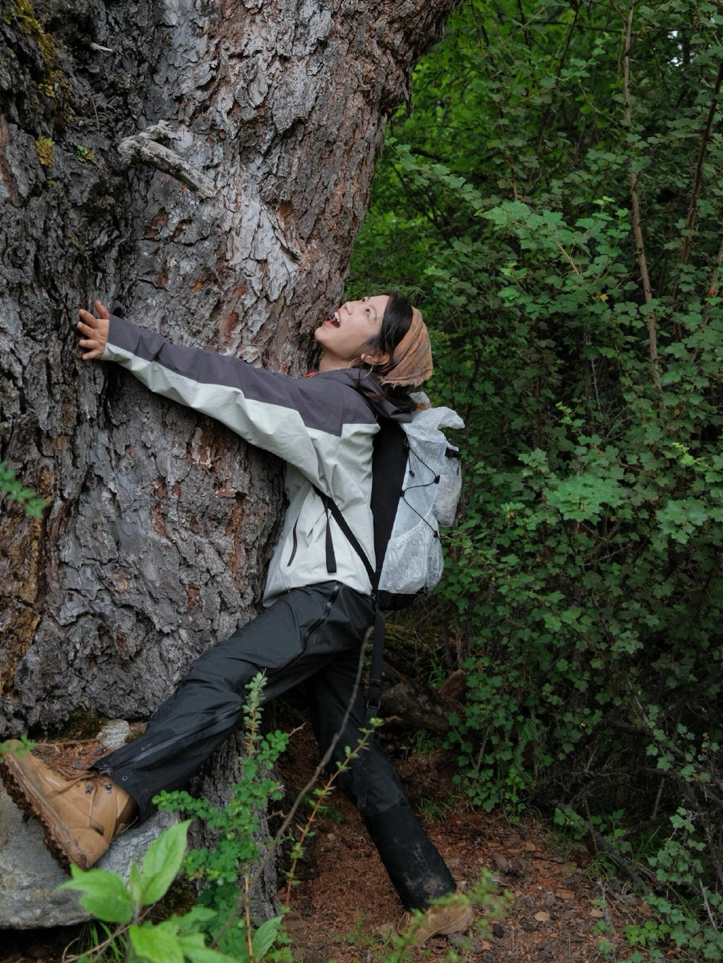 GORE-TEX Waterproof Windbreaker - Unisex Ultra-Light Shell Jacket - Full Taped Seams & YKK Zippers - Breathable Outdoor Techwear for Spring/Autumn