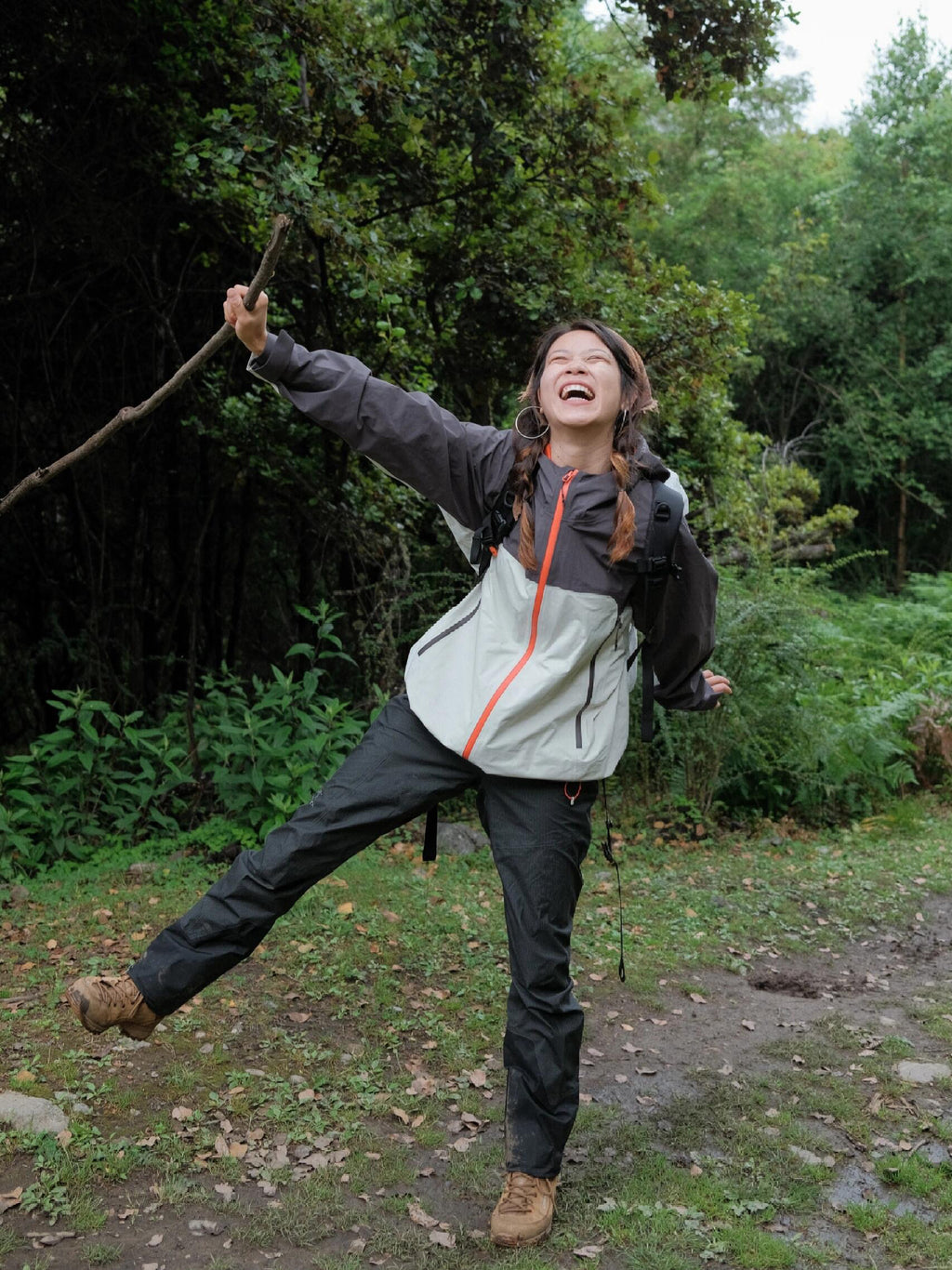GORE-TEX Waterproof Windbreaker - Unisex Ultra-Light Shell Jacket - Full Taped Seams & YKK Zippers - Breathable Outdoor Techwear for Spring/Autumn