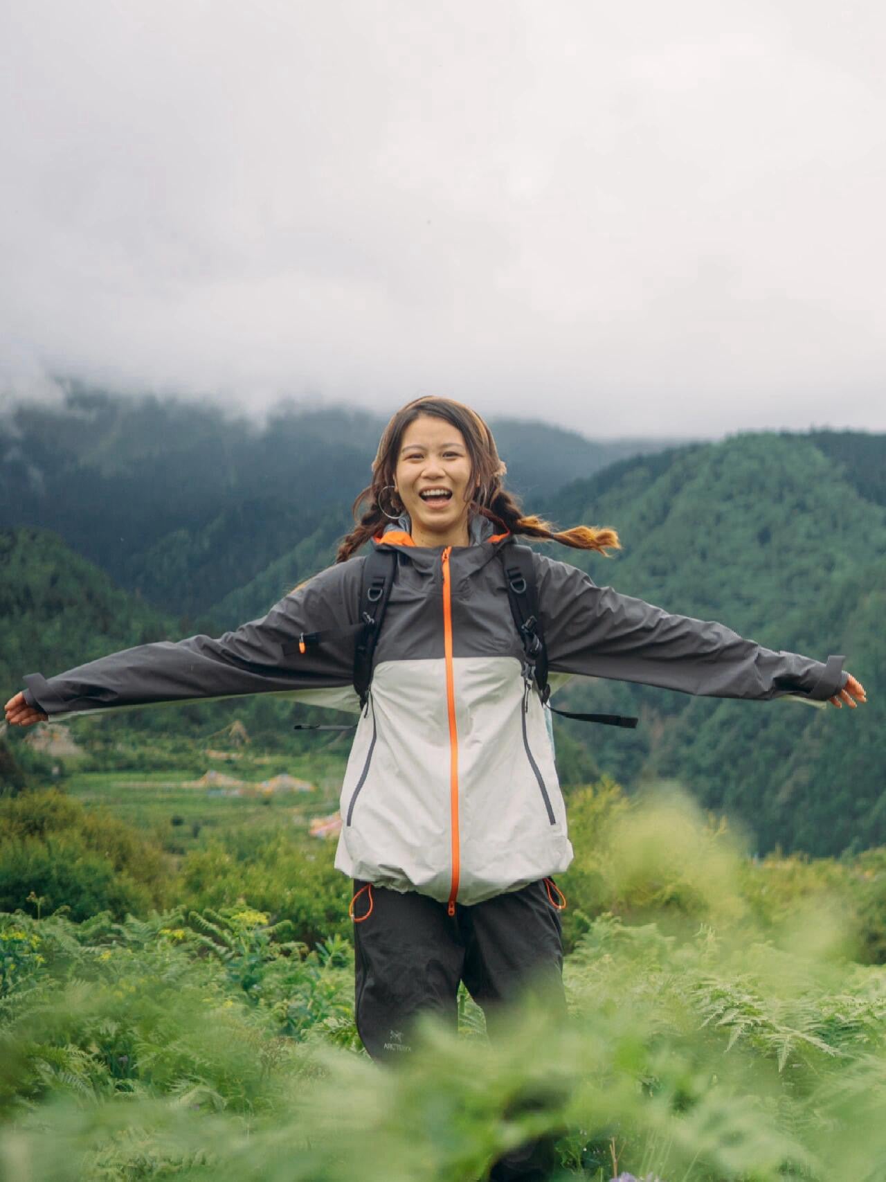 GORE-TEX Waterproof Windbreaker - Unisex Ultra-Light Shell Jacket - Full Taped Seams & YKK Zippers - Breathable Outdoor Techwear for Spring/Autumn