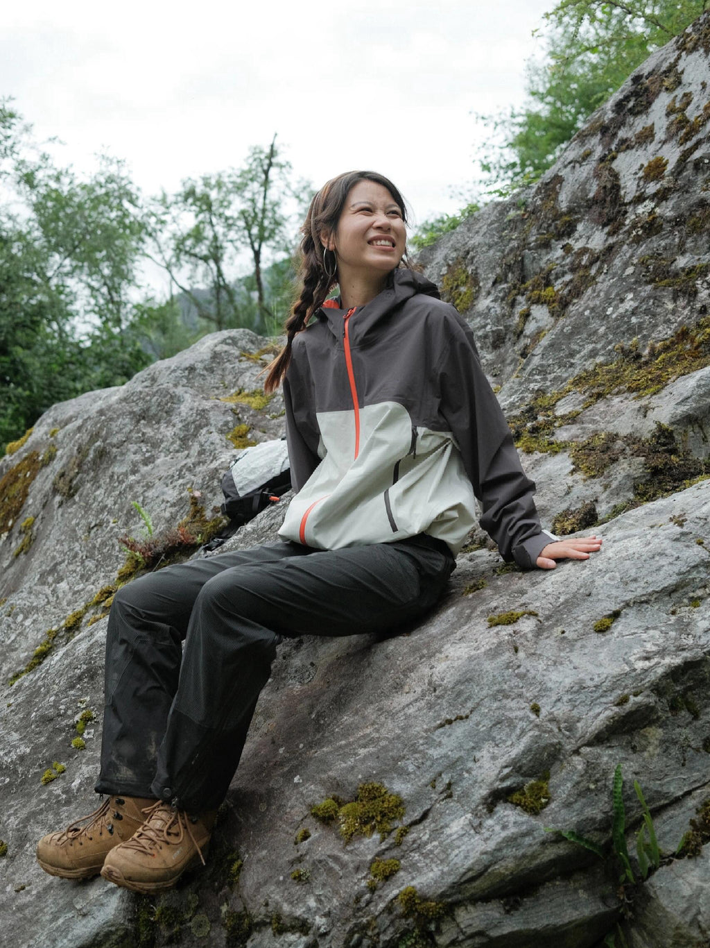 GORE-TEX Waterproof Windbreaker - Unisex Ultra-Light Shell Jacket - Full Taped Seams & YKK Zippers - Breathable Outdoor Techwear for Spring/Autumn