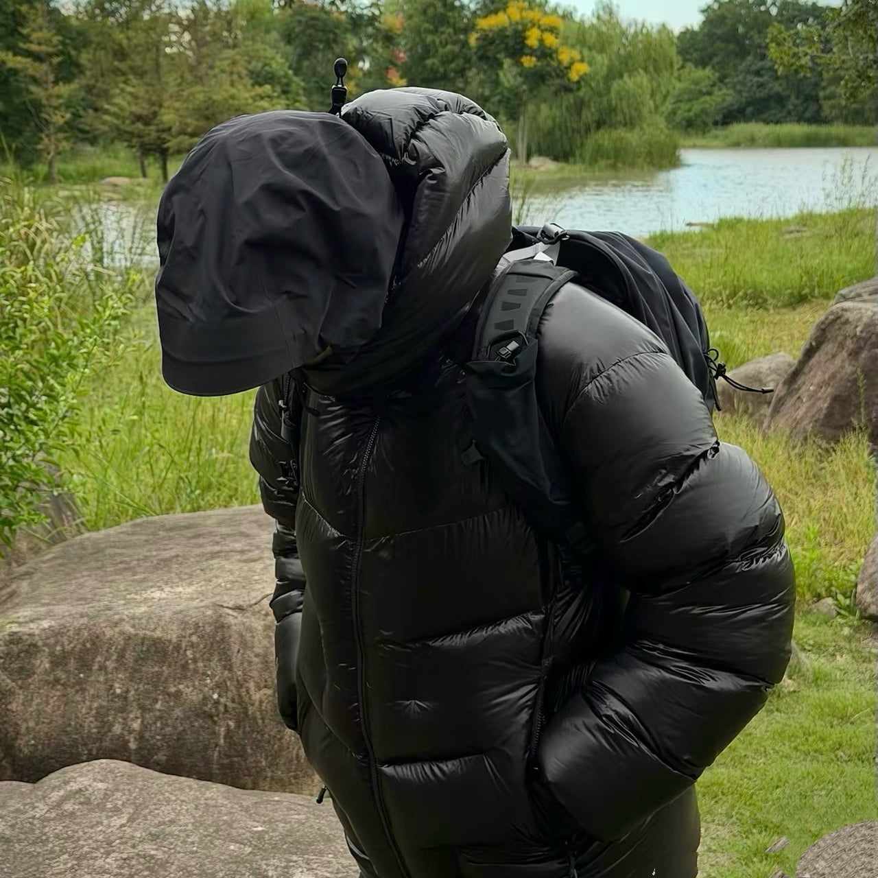 Winter Hooded 1000 Fill Power Water-Repellent Goose Down Lightweight Insulated Outdoor Jacket for Men and Women Unisex Warm  Water-proof with Pocket 1000FP