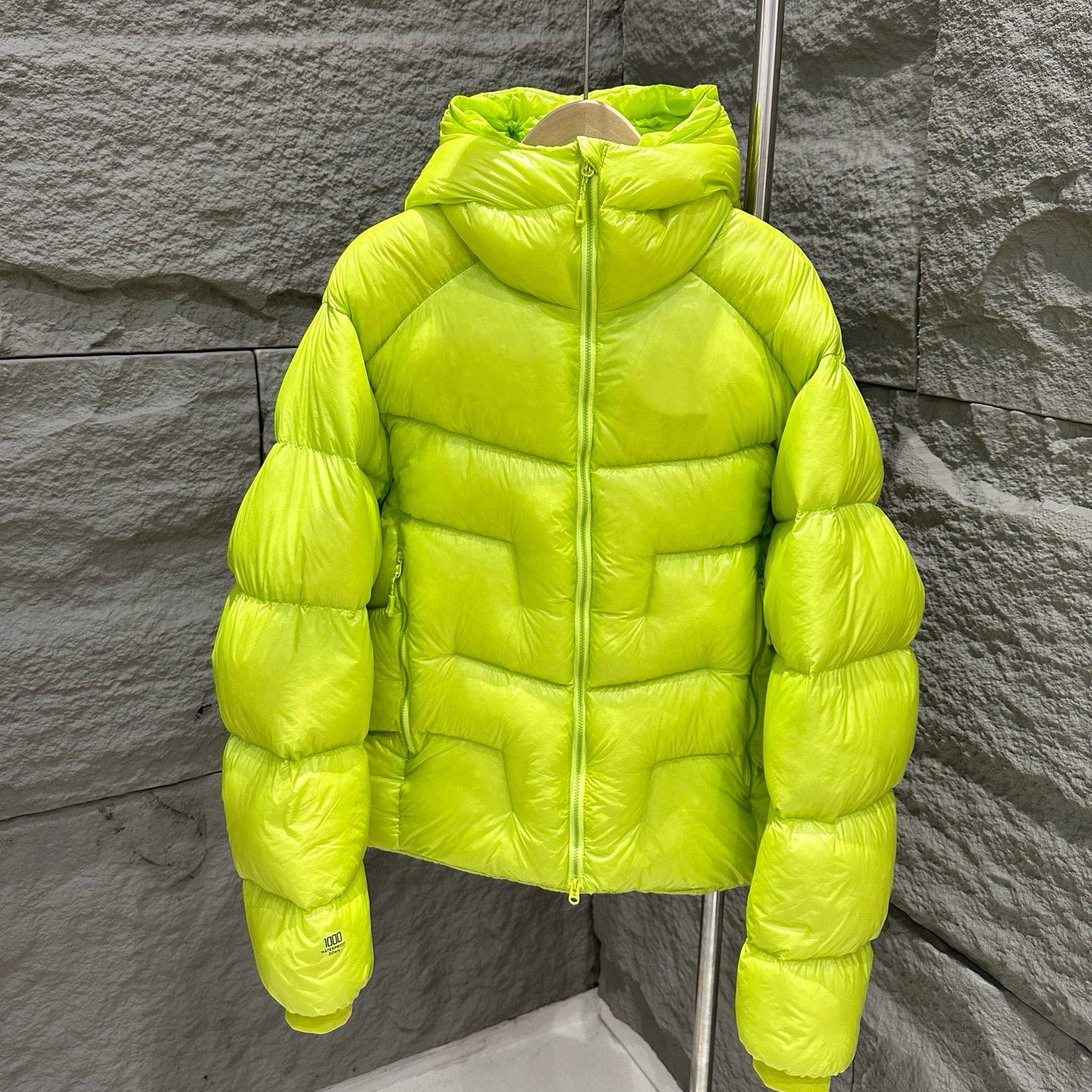 Winter Hooded 1000 Fill Power Water-Repellent Goose Down Lightweight Insulated Outdoor Jacket for Men and Women Unisex Warm  Water-proof with Pocket 1000FP