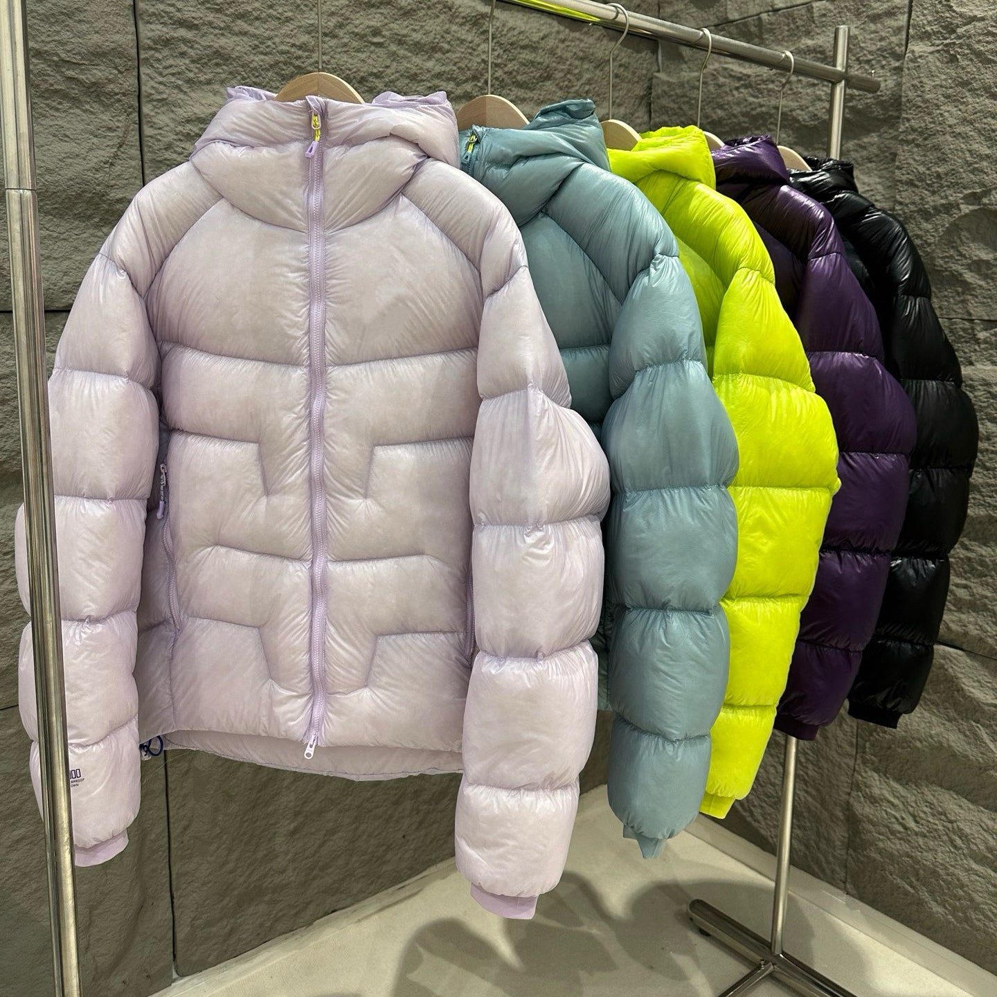 Winter Hooded 1000 Fill Power Water-Repellent Goose Down Lightweight Insulated Outdoor Jacket for Men and Women Unisex Warm  Water-proof with Pocket 1000FP